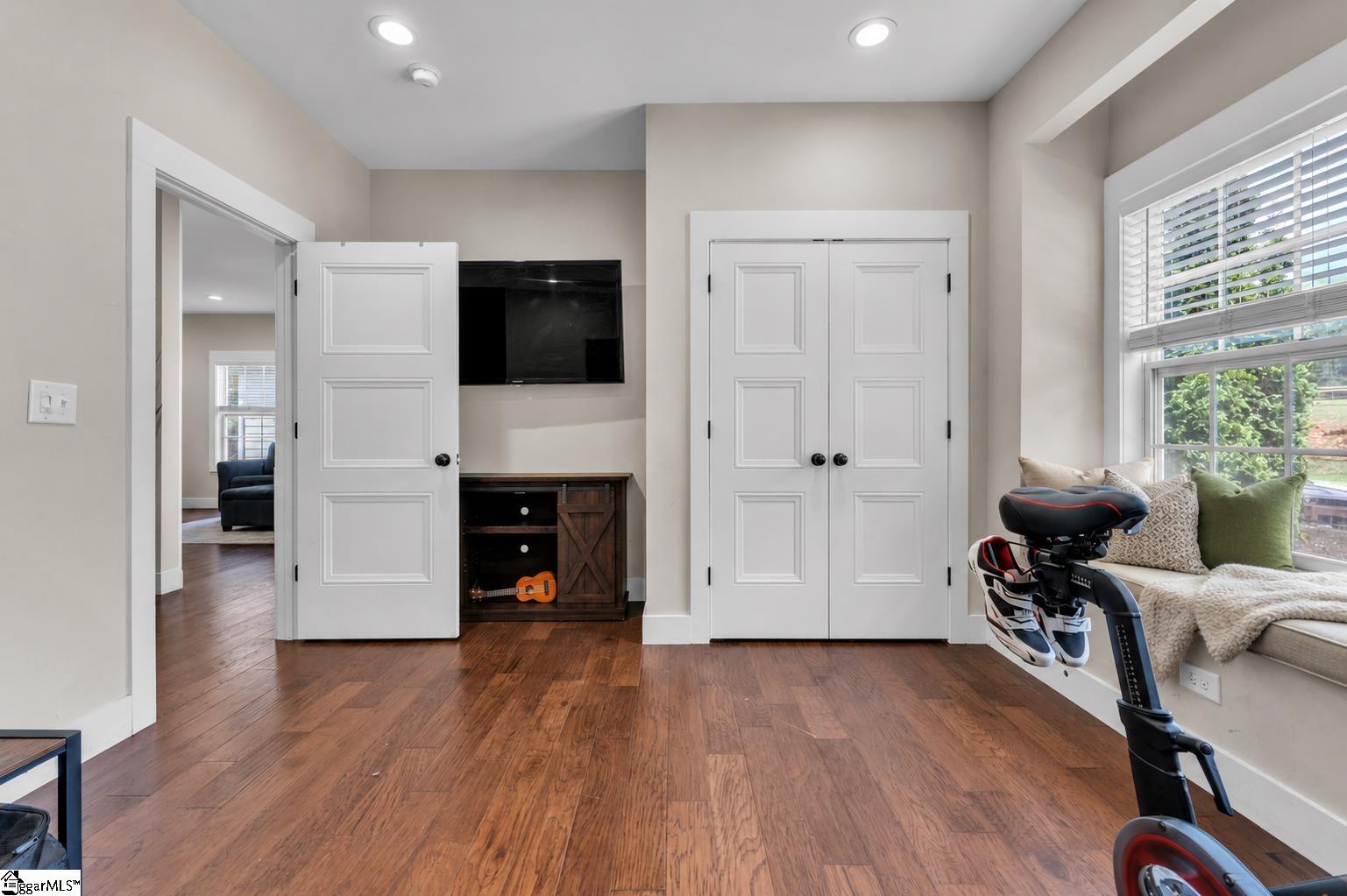 502 Prosperity Avenue Greenville, SC 29605
