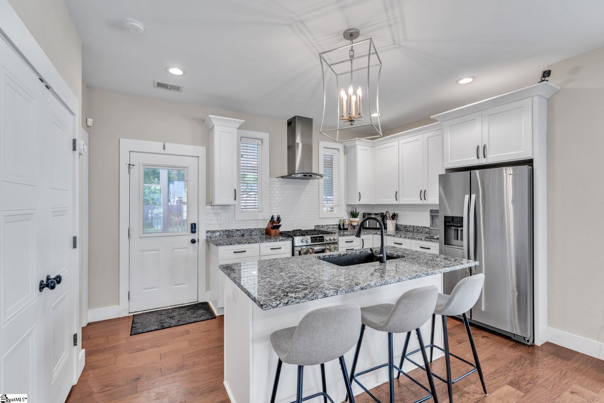 502 Prosperity Avenue Greenville, SC 29605