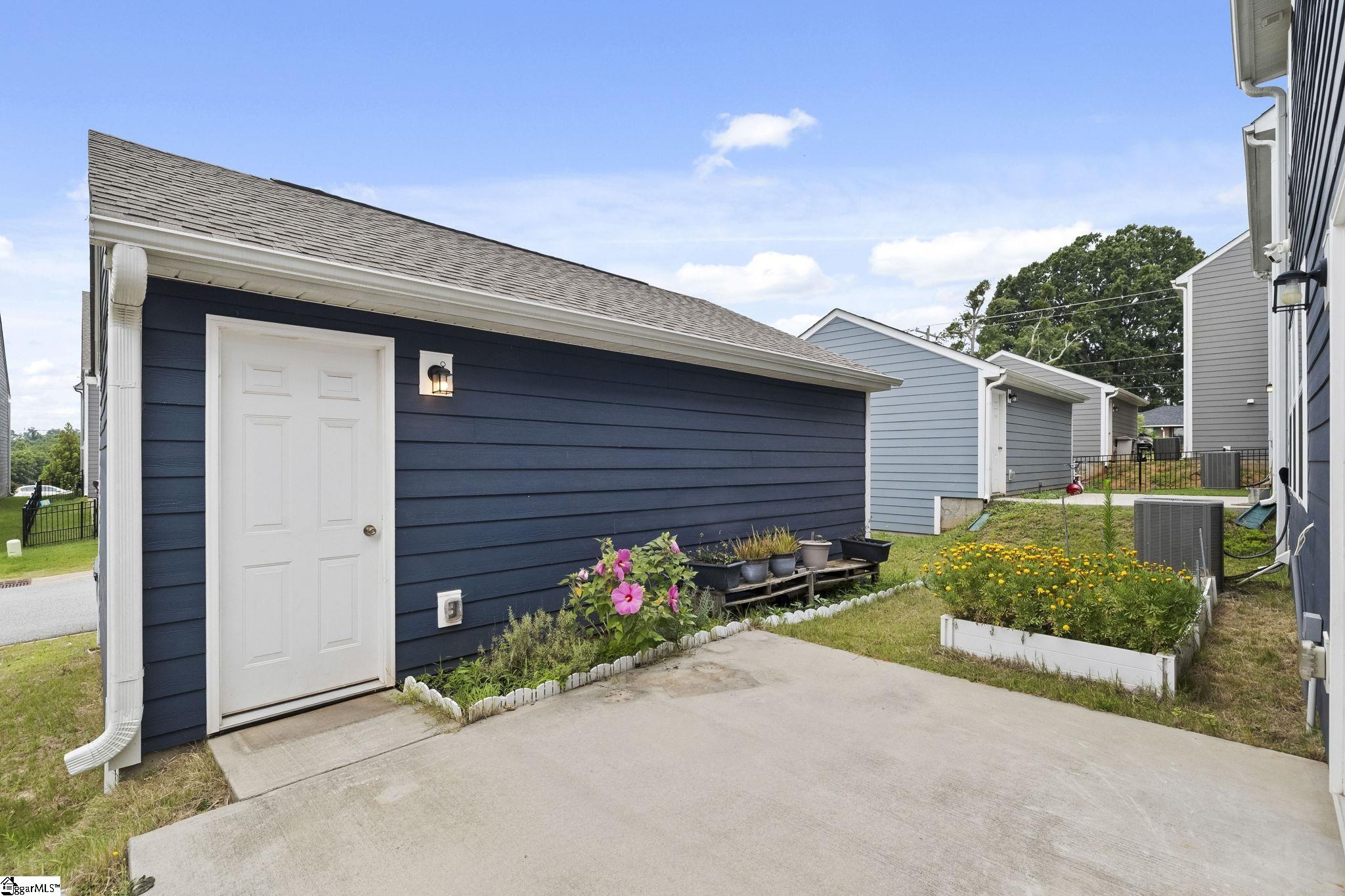 114 Magnolia Street Reidville, SC 29338