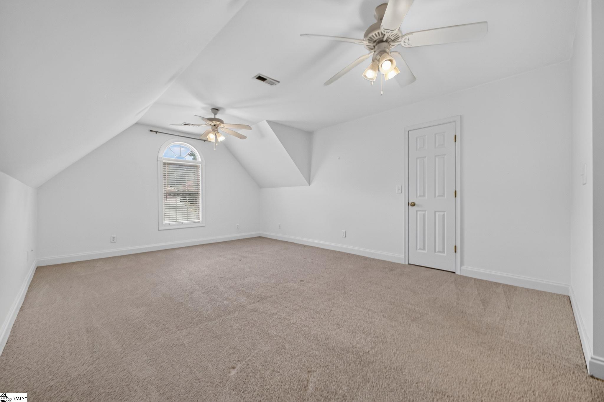 105 Meadow Green Drive Piedmont, SC 29673