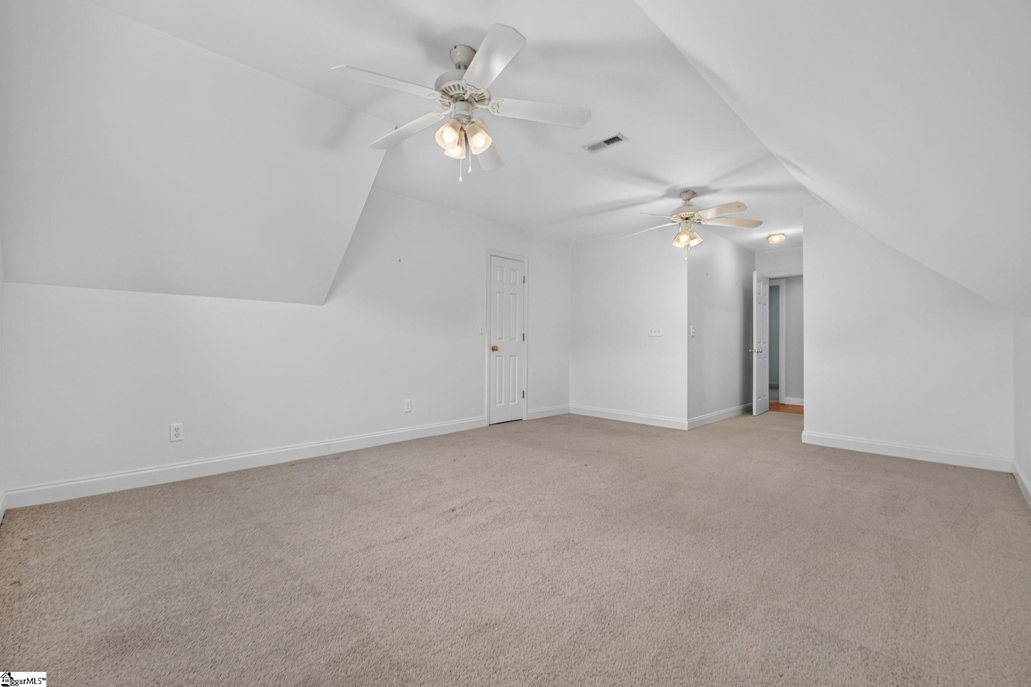 105 Meadow Green Drive Piedmont, SC 29673