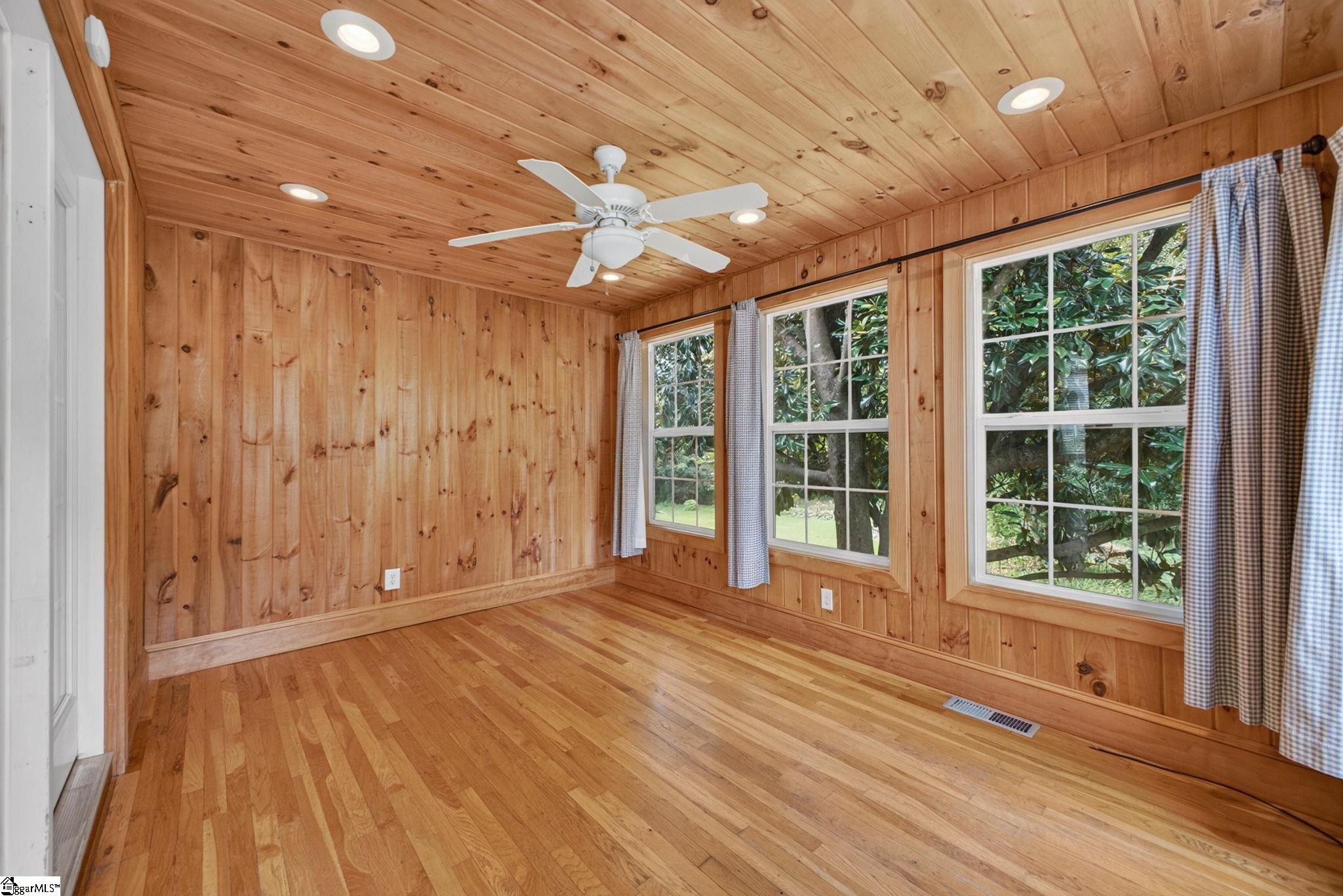 105 Meadow Green Drive Piedmont, SC 29673