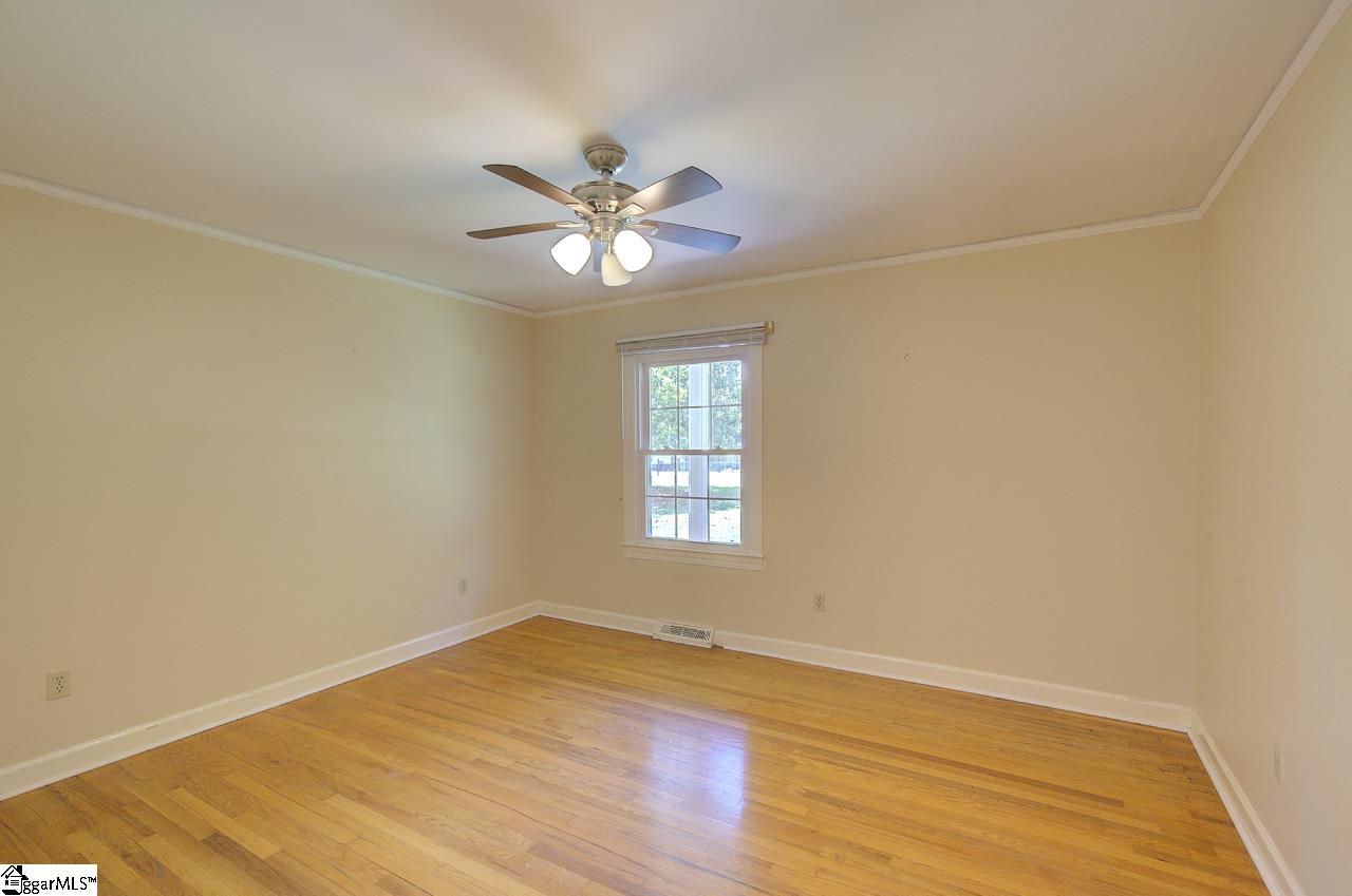 202 Ridgecrest Court Simpsonville, SC 29680