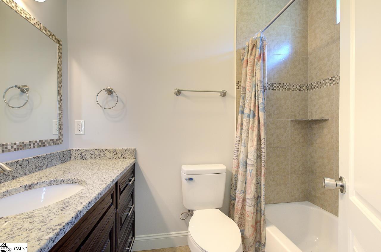 274 Millwood Lane Wellford, SC 29385