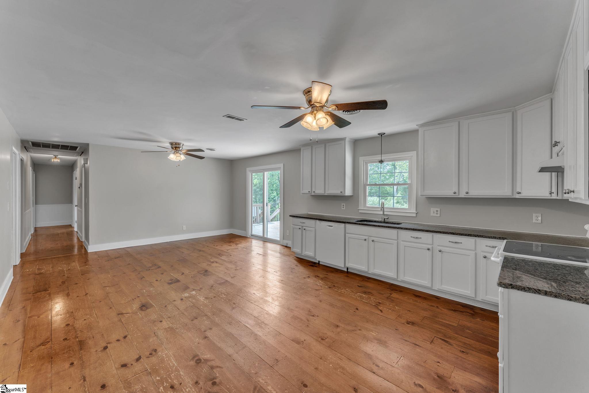 3 Drewry Road Taylors, SC 29687