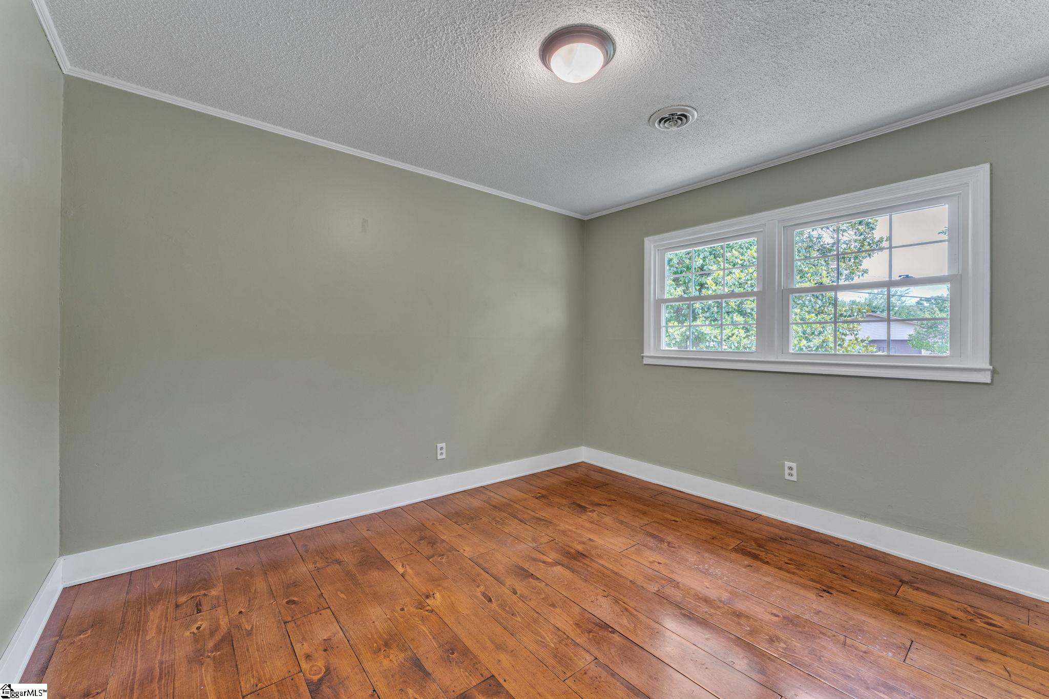 3 Drewry Road Taylors, SC 29687