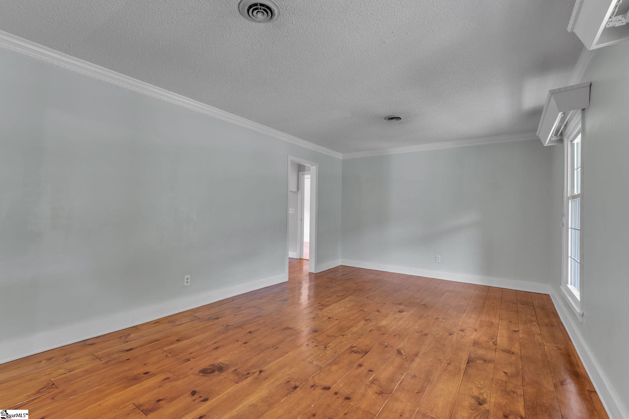 3 Drewry Road Taylors, SC 29687