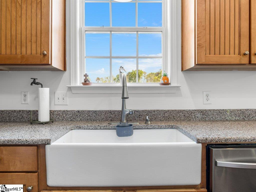 510 Cole Road Campobello, SC 29322-9998
