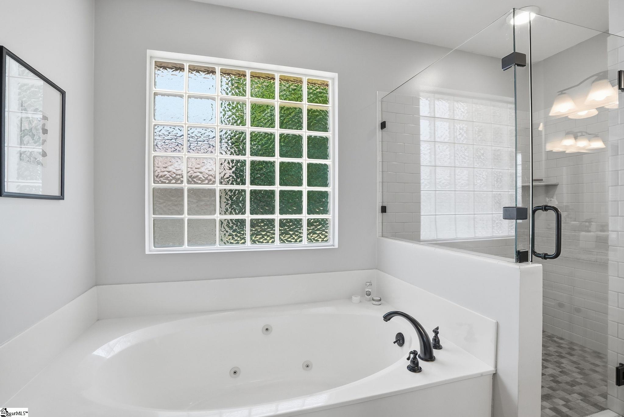 3 Sunning Hill Road Simpsonville, SC 29681