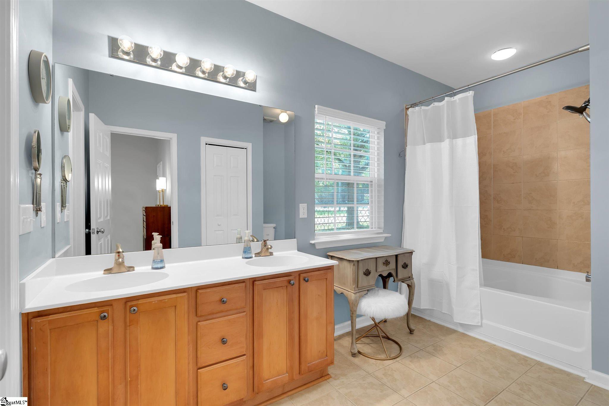 57 Seminole Drive Simpsonville, SC 29680