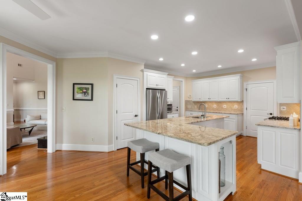 921 High Knoll Way Travelers Rest, SC 29690