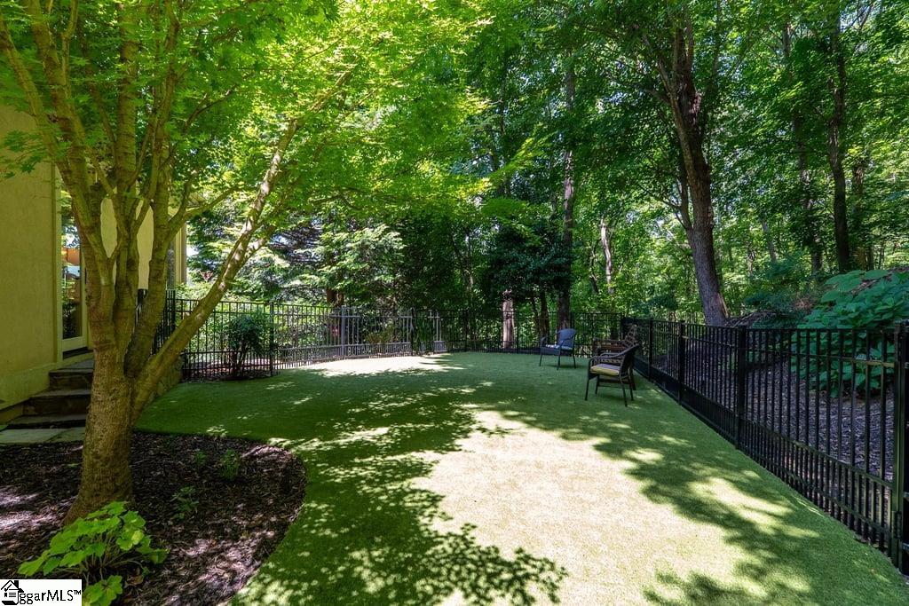 921 High Knoll Way Travelers Rest, SC 29690