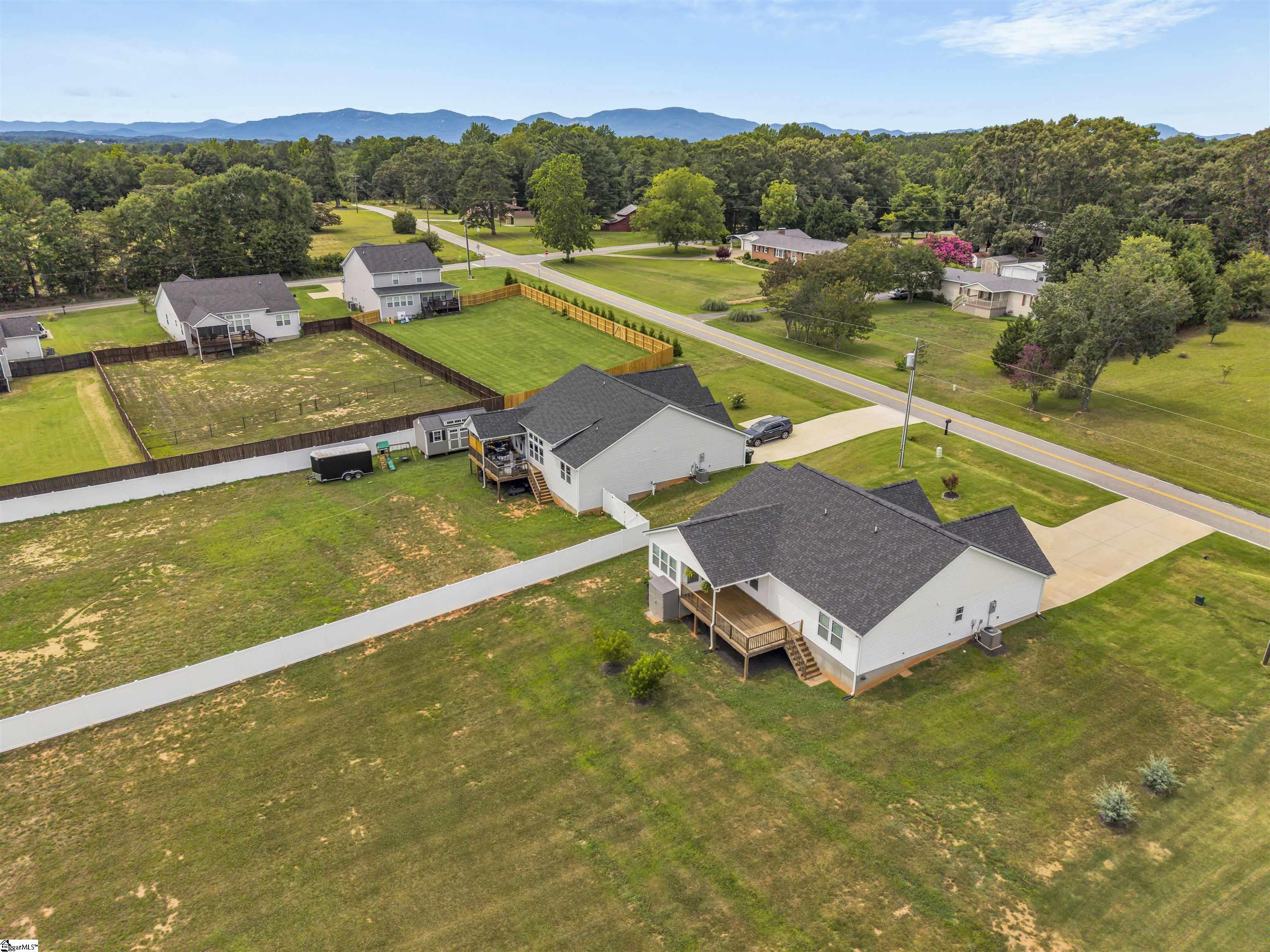 1071 Holly Springs Church Road Inman, SC 29349