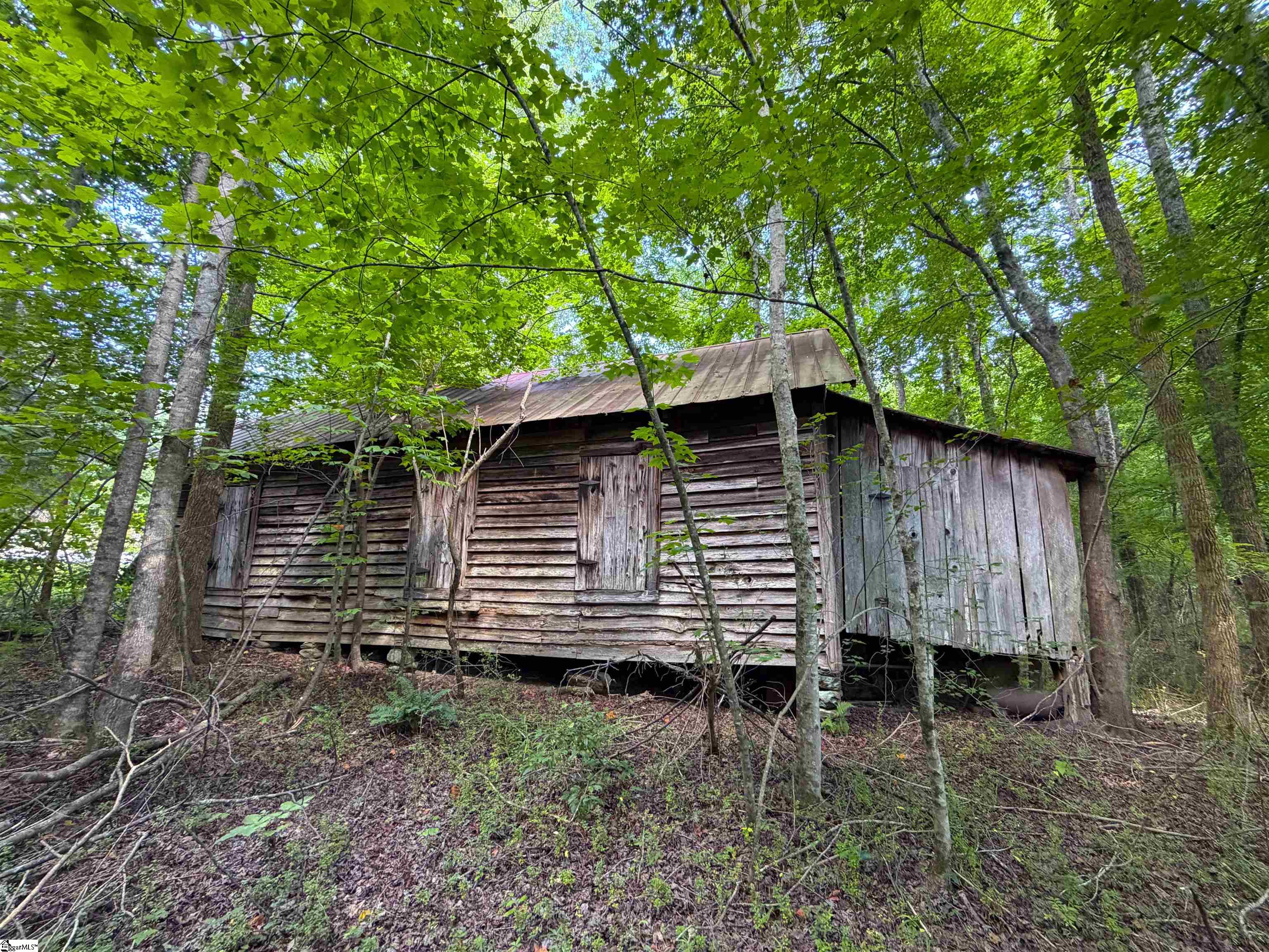 3573 Moorefield Memorial Highway Pickens, SC 29671