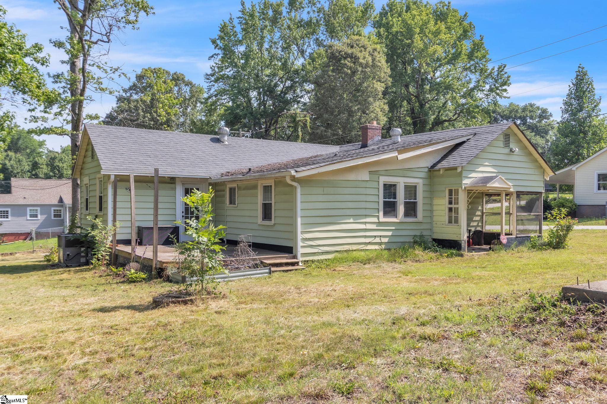 234 Rogers Avenue Greenville, SC 29617-7706