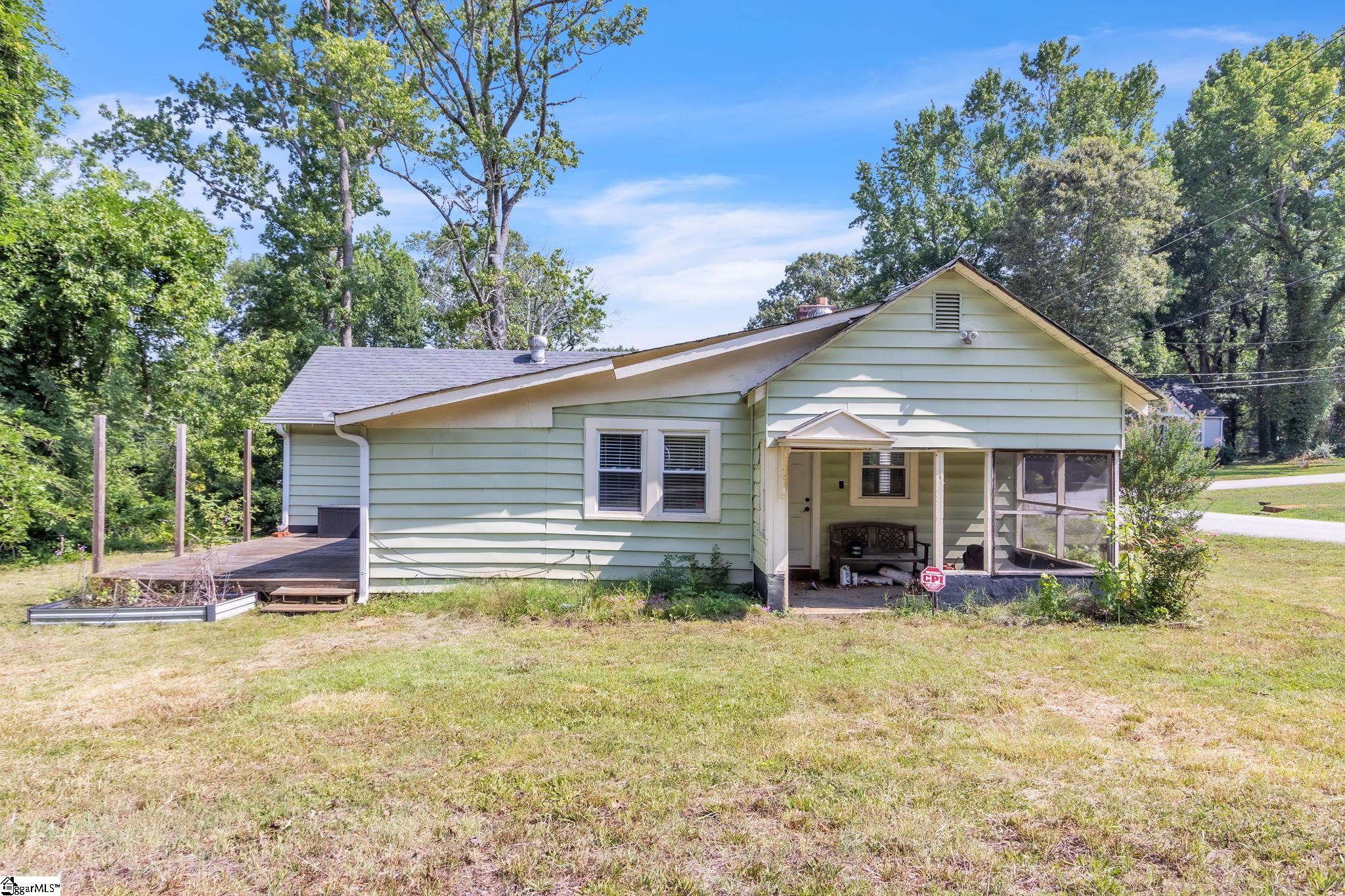 234 Rogers Avenue Greenville, SC 29617-7706