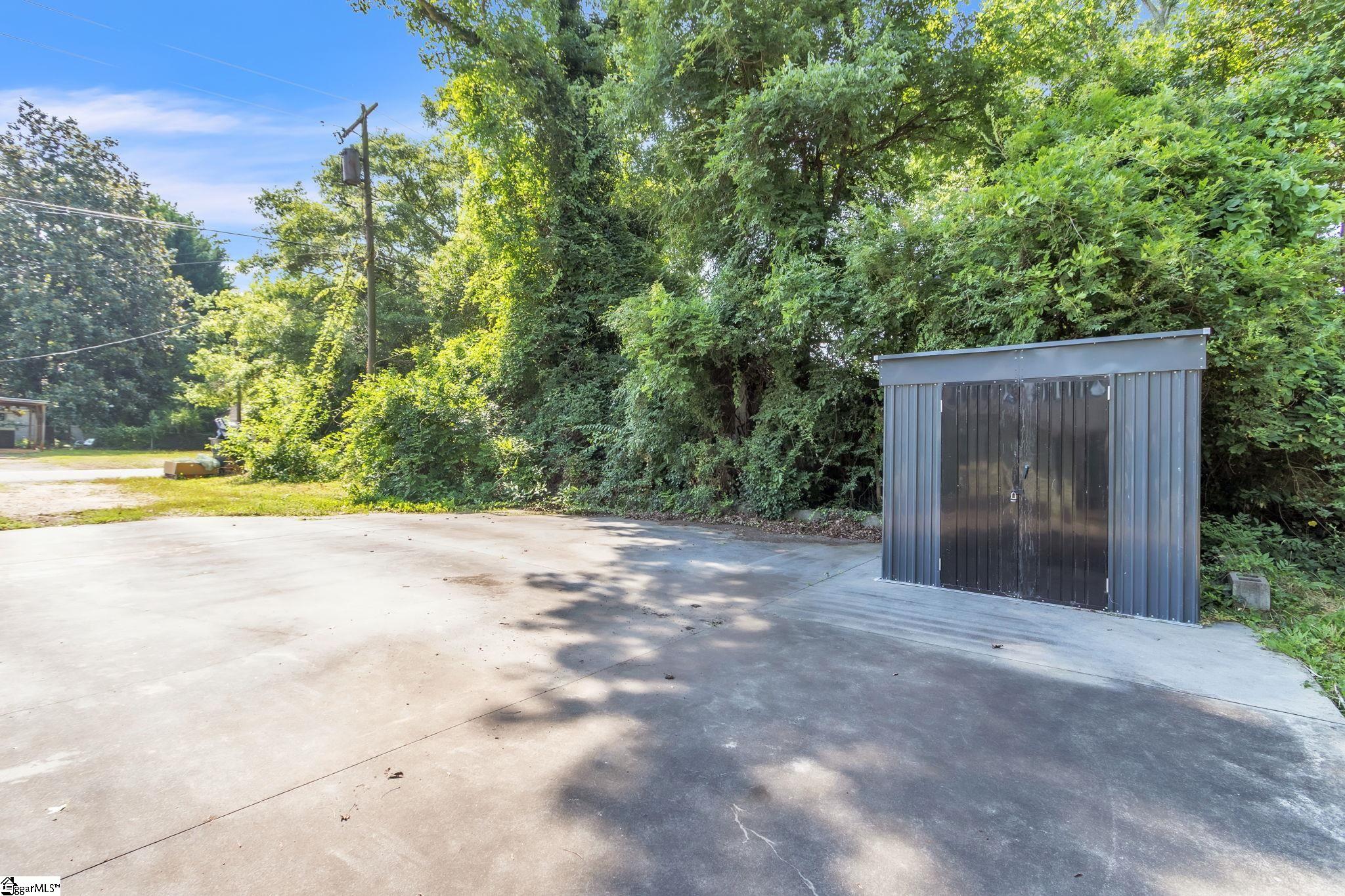 234 Rogers Avenue Greenville, SC 29617-7706