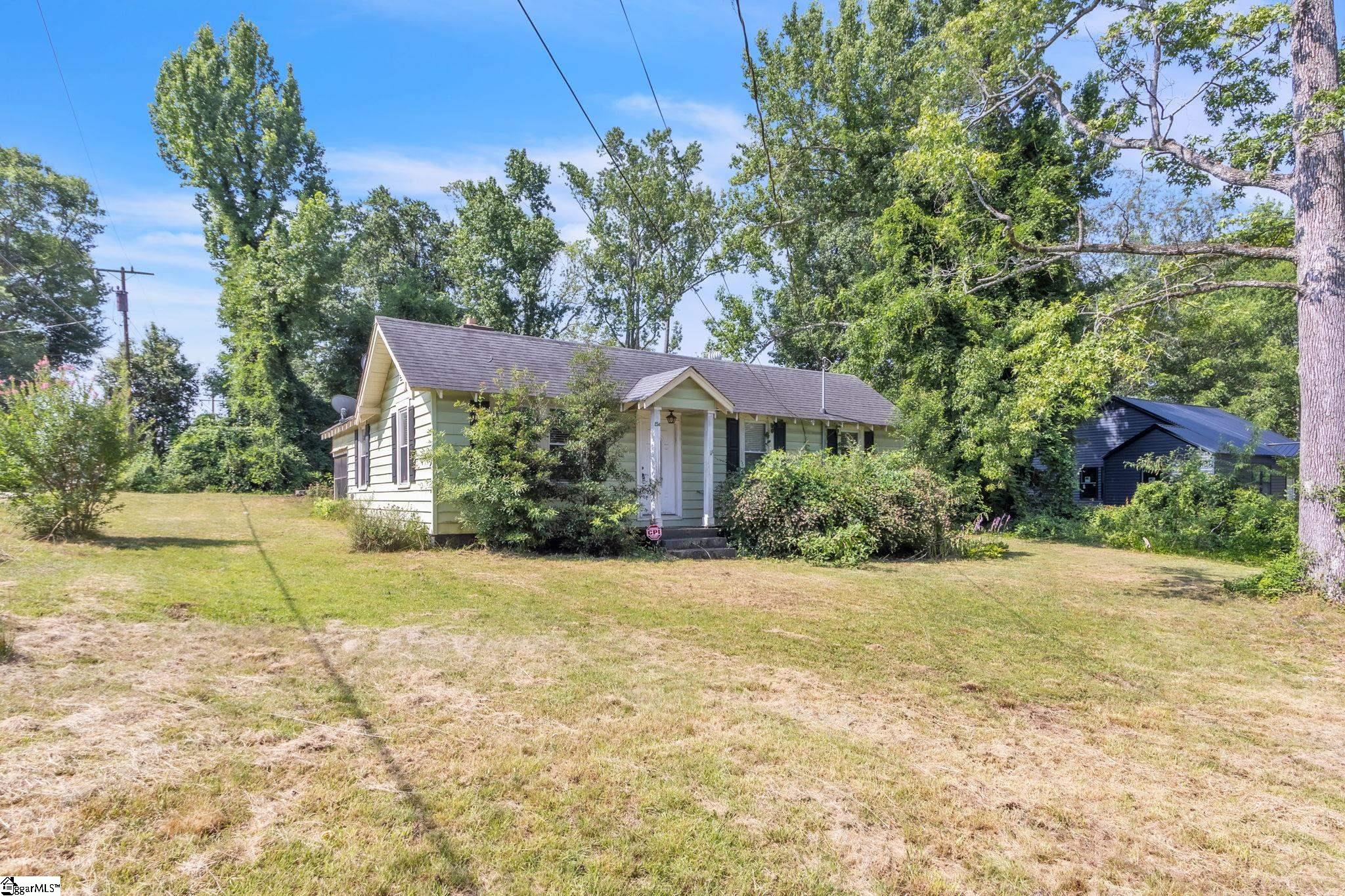 234 Rogers Avenue Greenville, SC 29617-7706