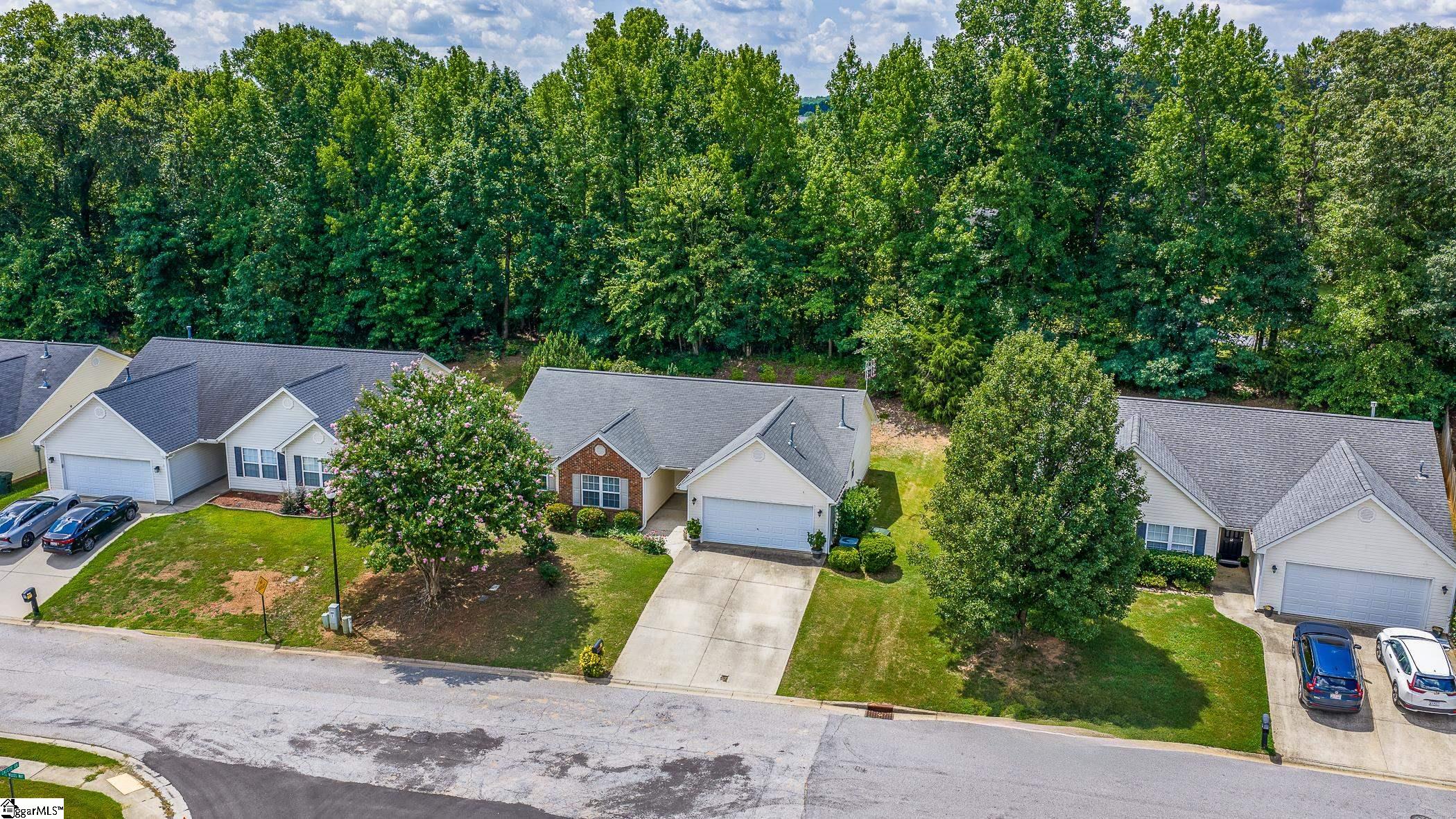 14 Granite Woods Way Greer, SC 29650