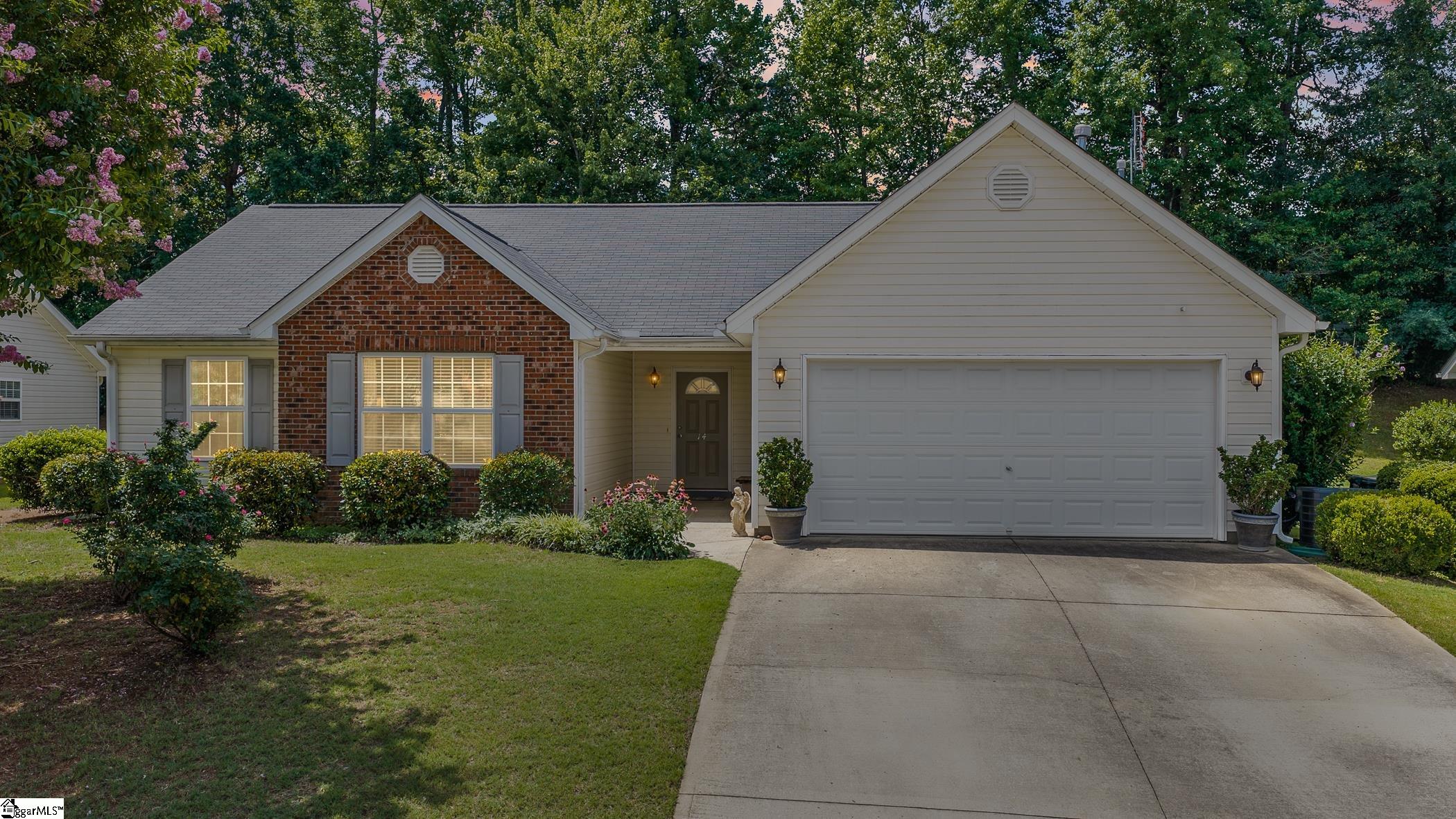 14 Granite Woods Way Greer, SC 29650