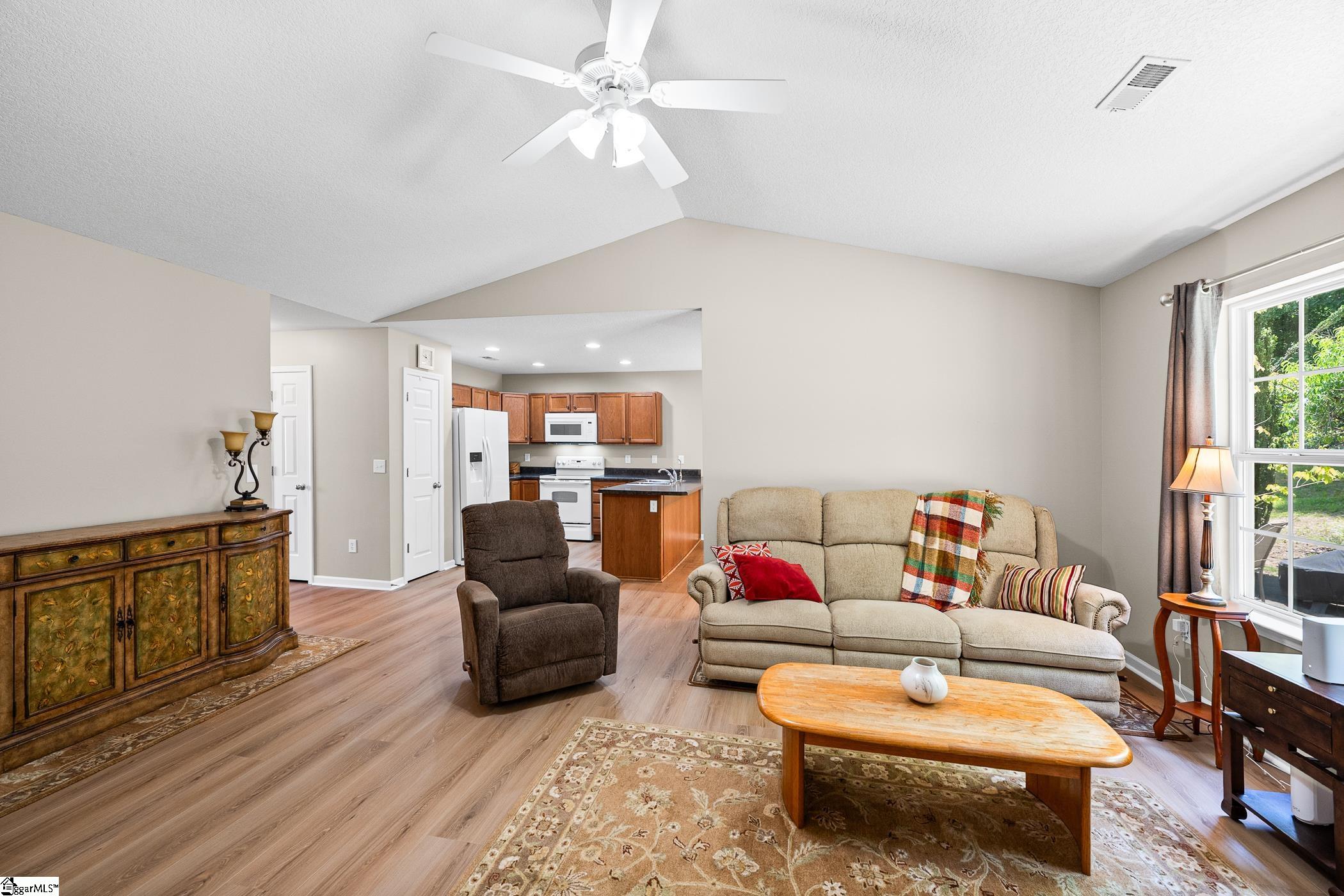 14 Granite Woods Way Greer, SC 29650