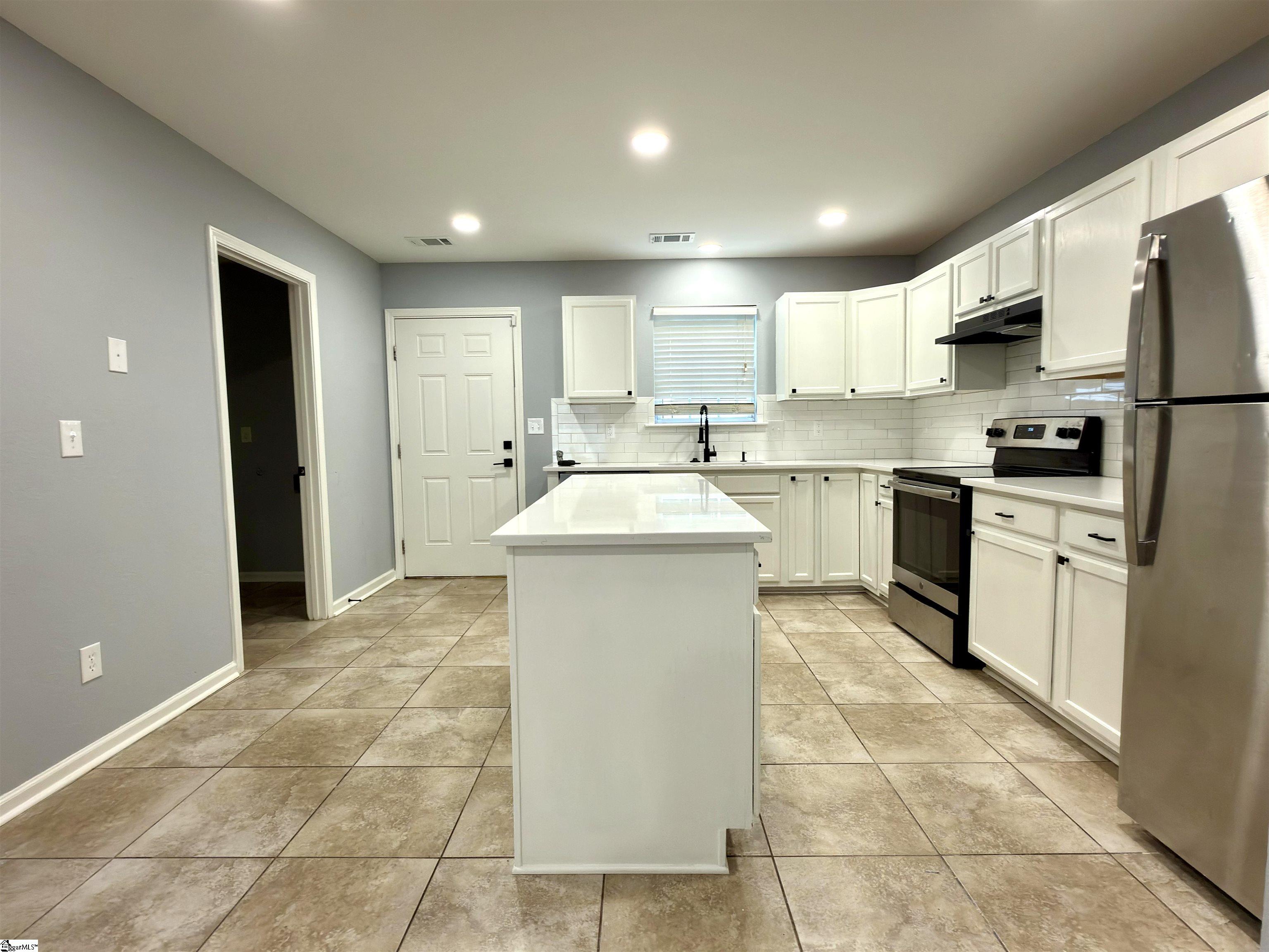 50 Buff Street Greenville, SC 29609