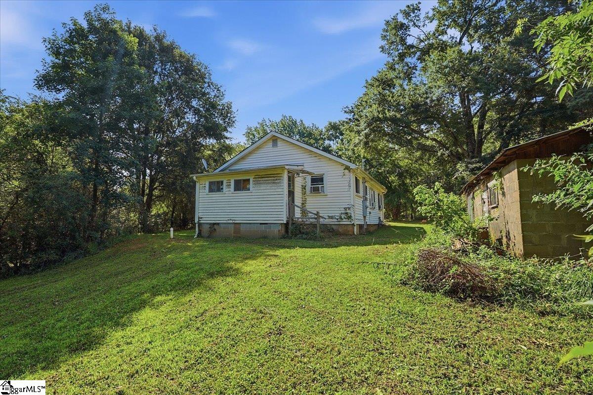 2060 Highway 418 Pelzer, SC 29669