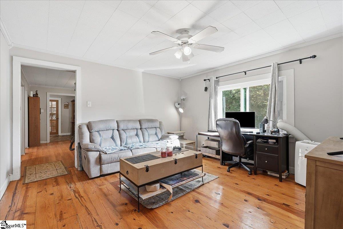 2060 Highway 418 Pelzer, SC 29669