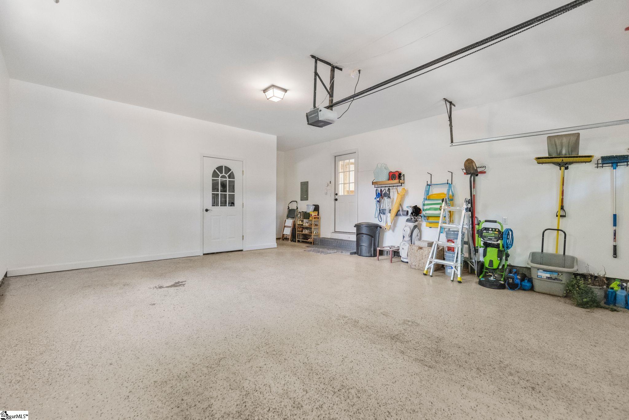 506 Kenilworth Drive Greenville, SC 29615