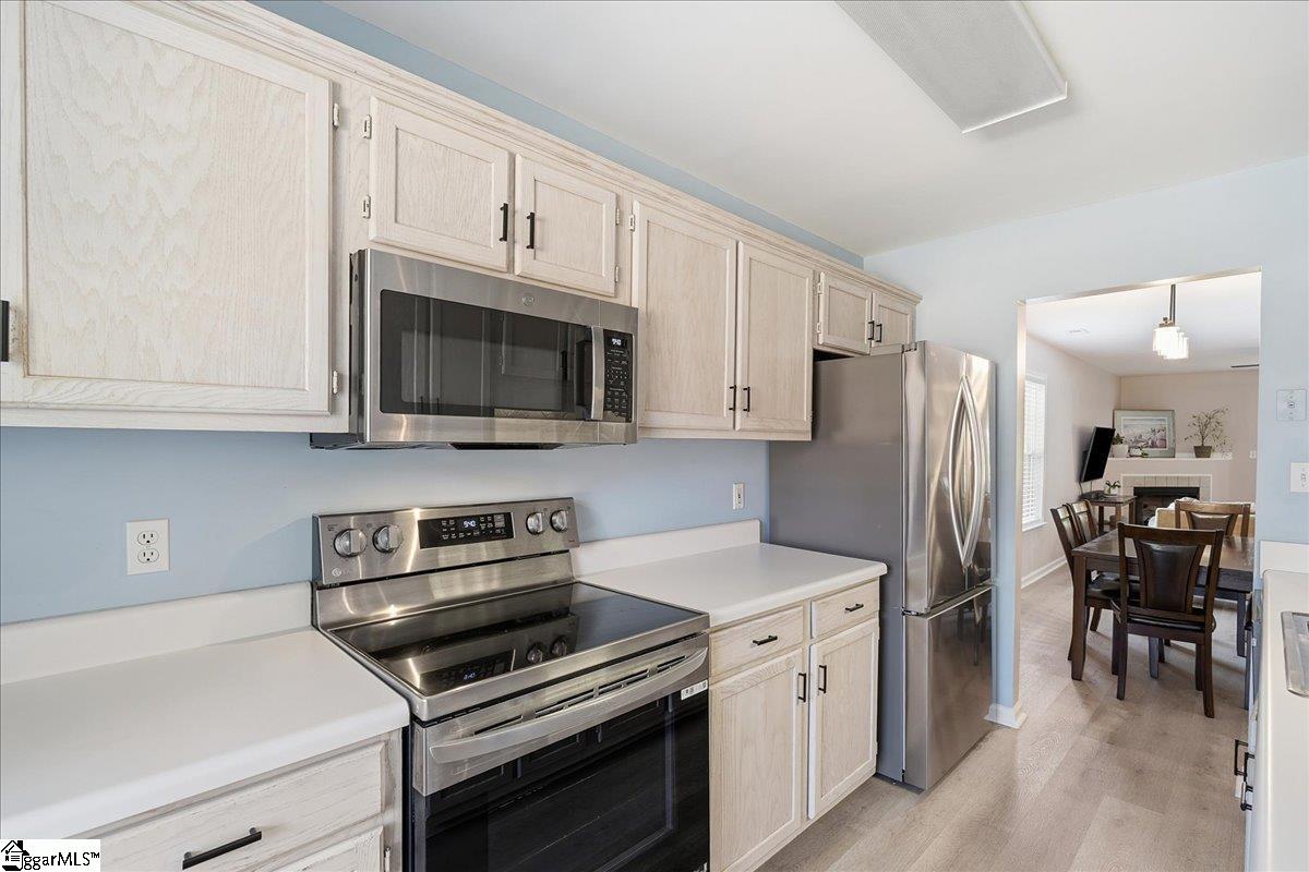 314 Calhoun Estates Drive Spartanburg, SC 29307
