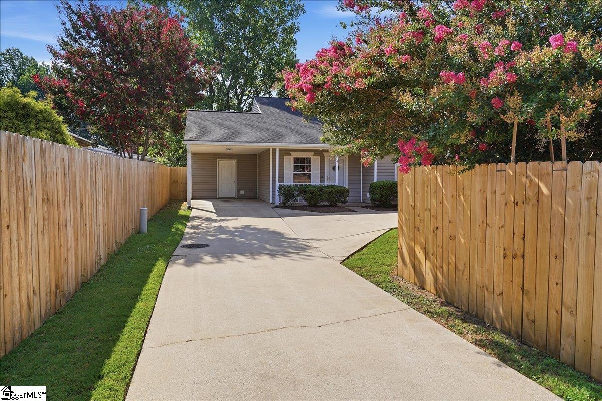 314 Calhoun Estates Drive Spartanburg, SC 29307