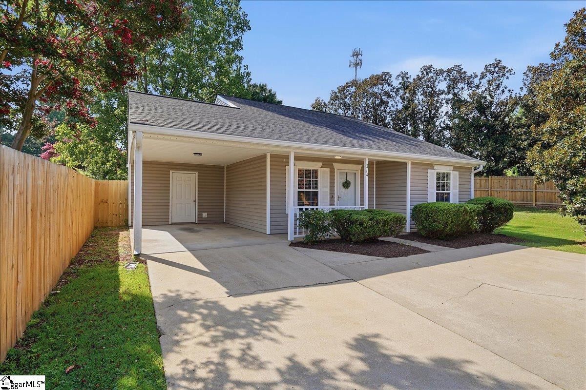 314 Calhoun Estates Drive Spartanburg, SC 29307