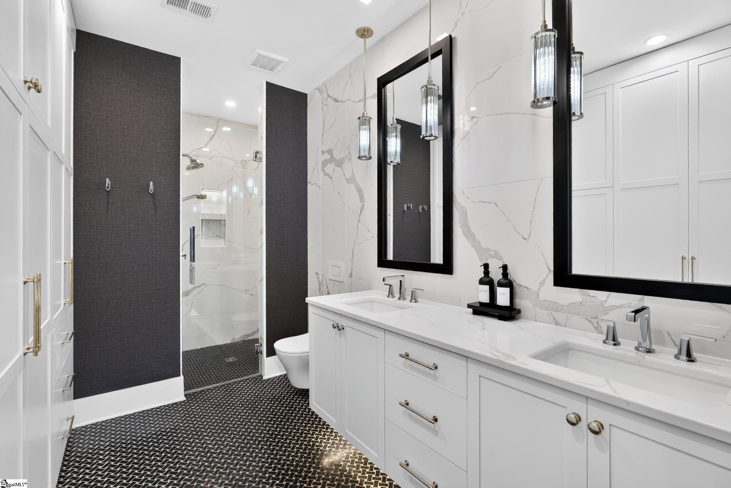120 Oneal Street Greenville, SC 29601