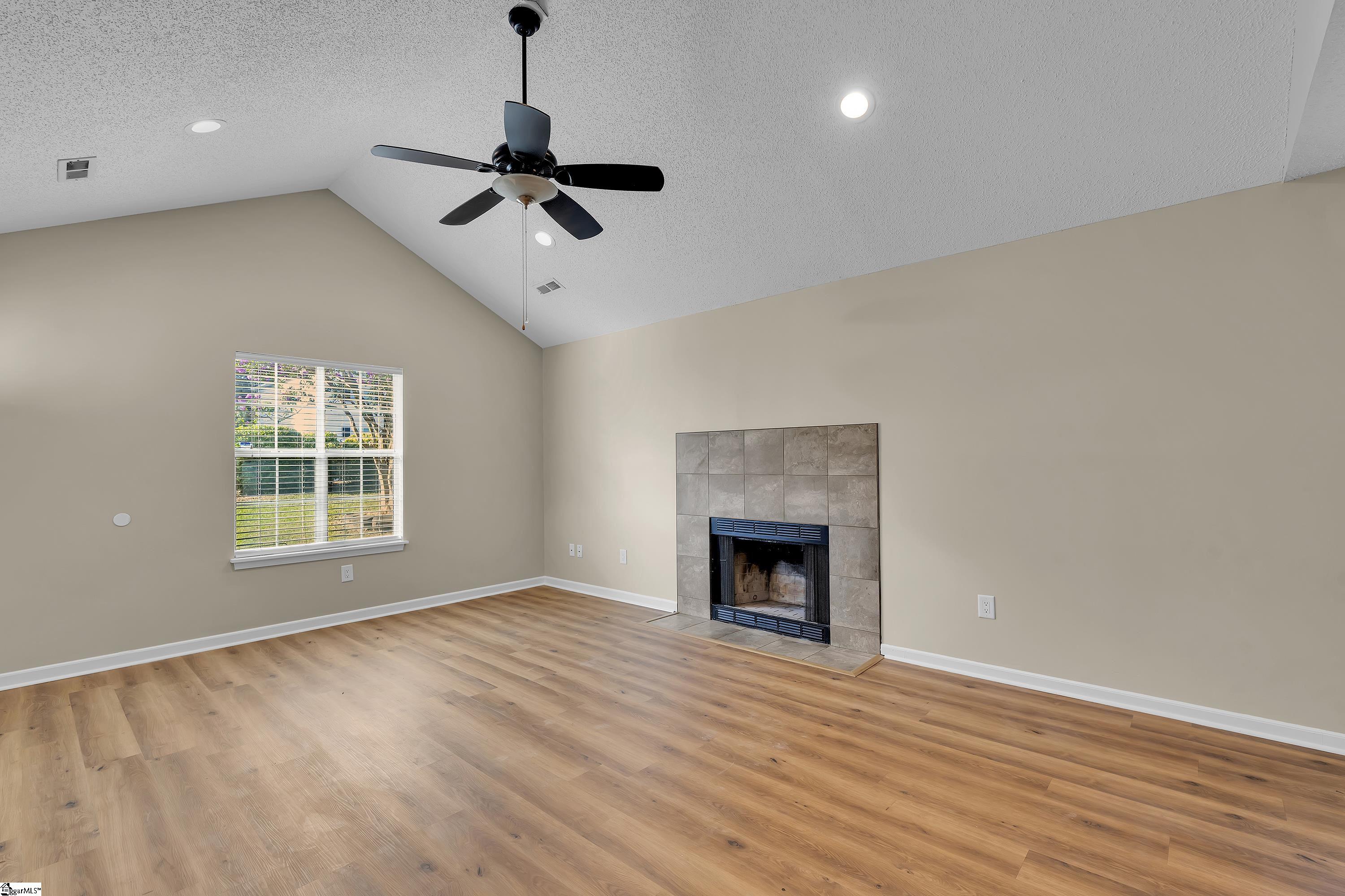 103 Mosspoint Drive Greenville, SC 29617
