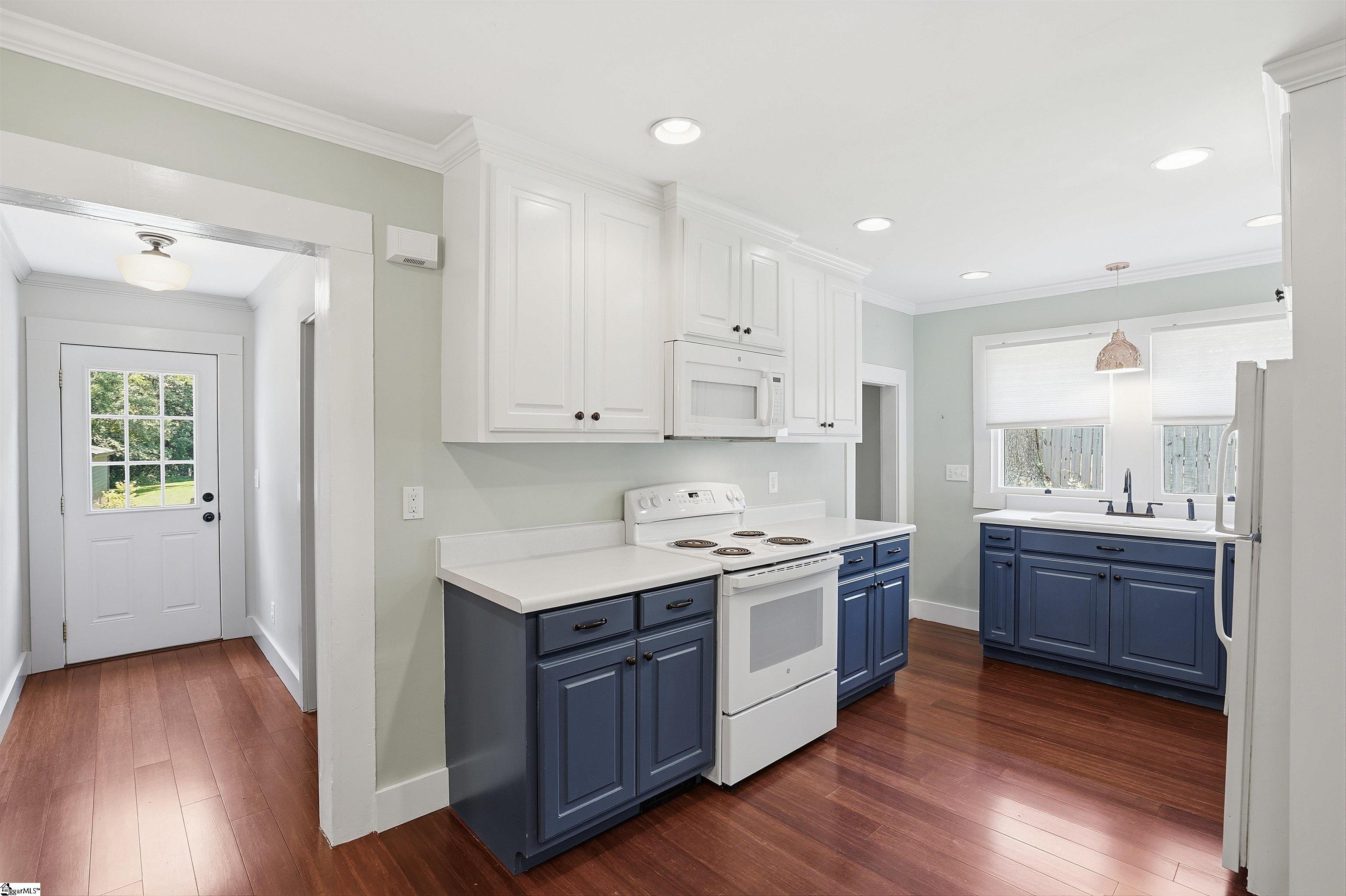 722 Saluda Dam Road Easley, SC 29640