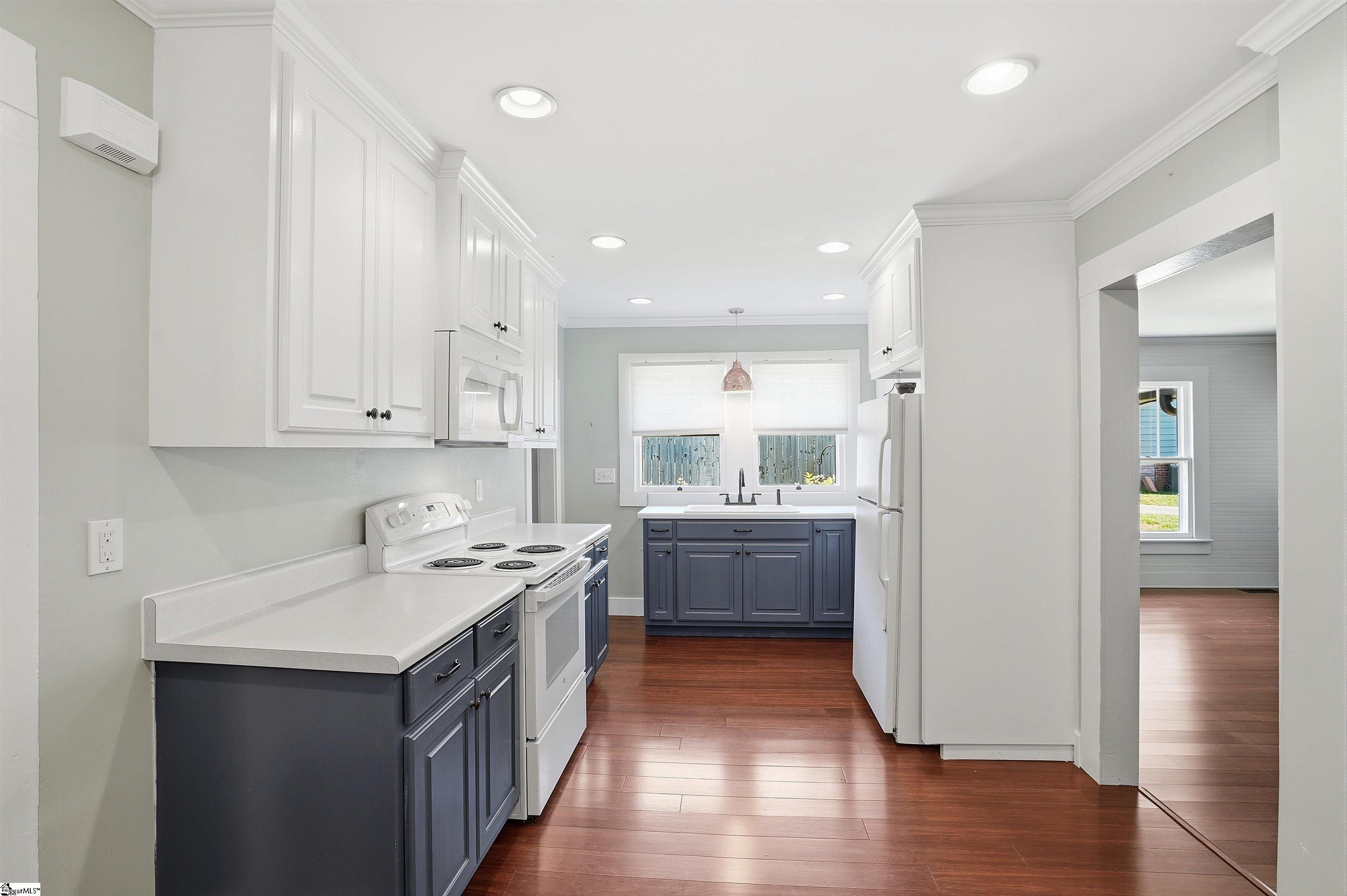 722 Saluda Dam Road Easley, SC 29640