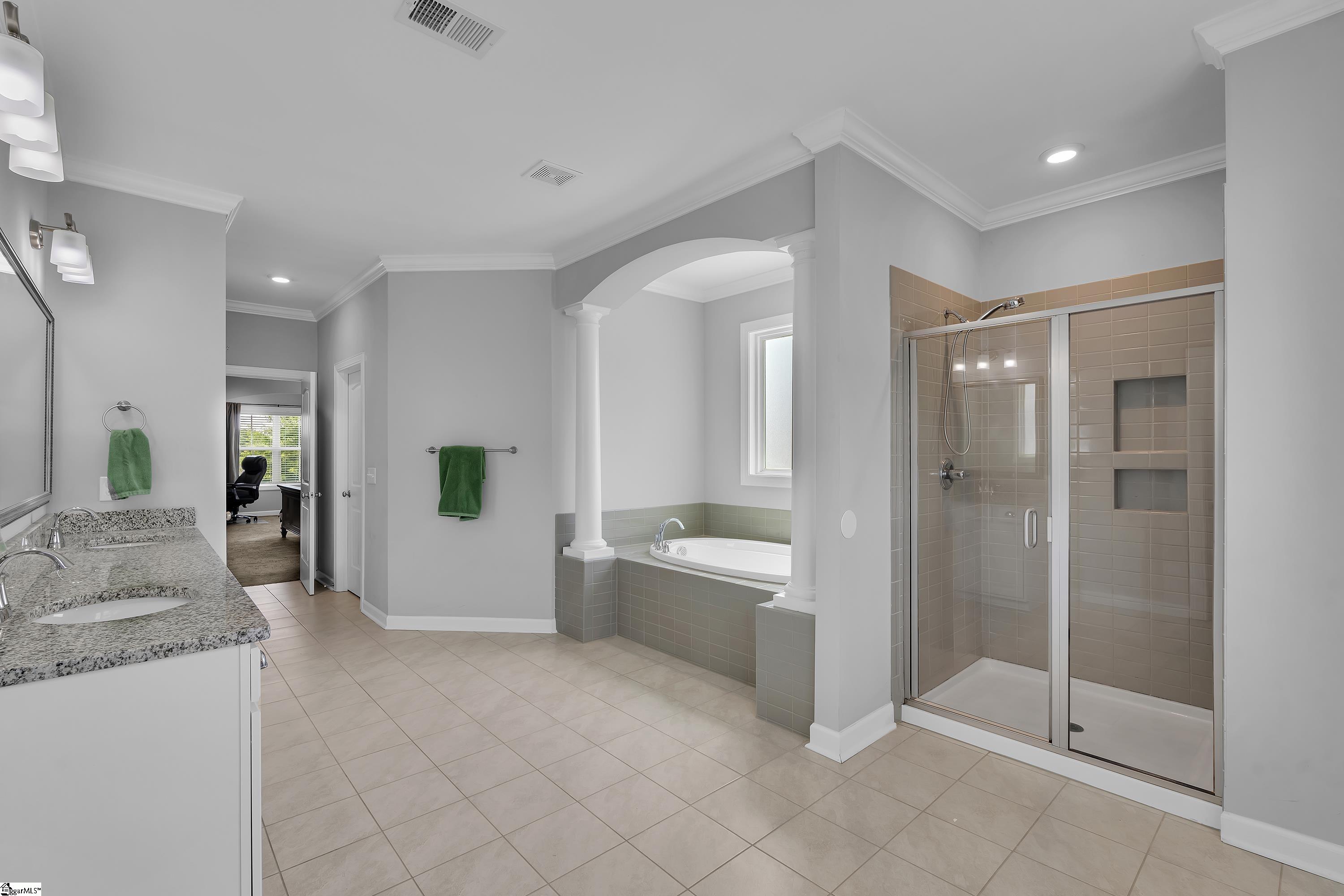 23 Caventon Drive Greenville, SC 29681