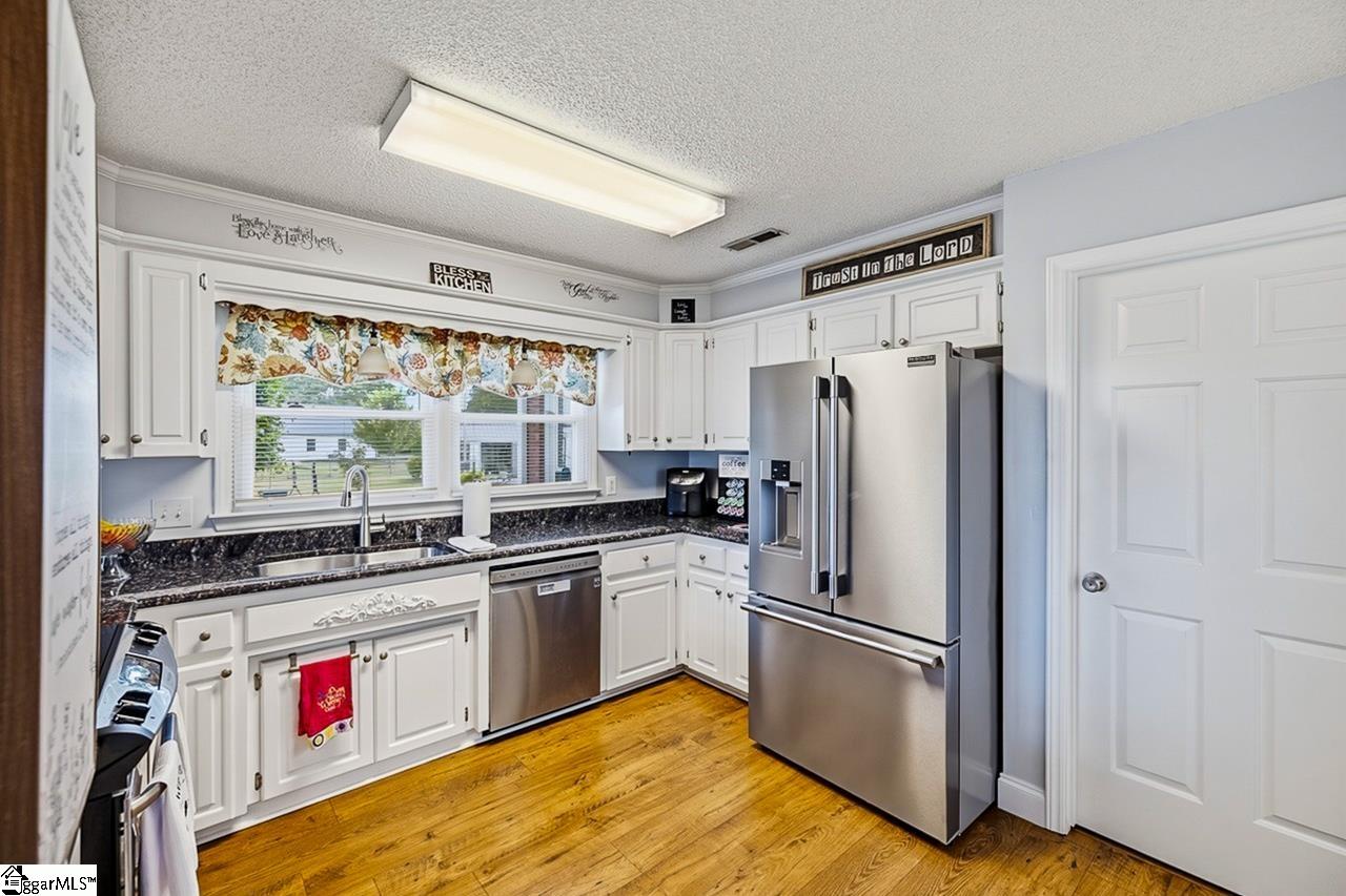 7655 Reidville Road Woodruff, SC 29388