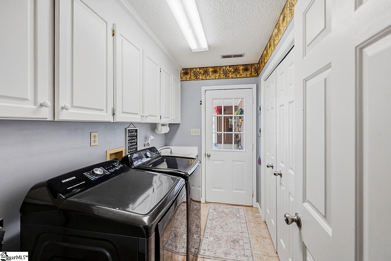 7655 Reidville Road Woodruff, SC 29388