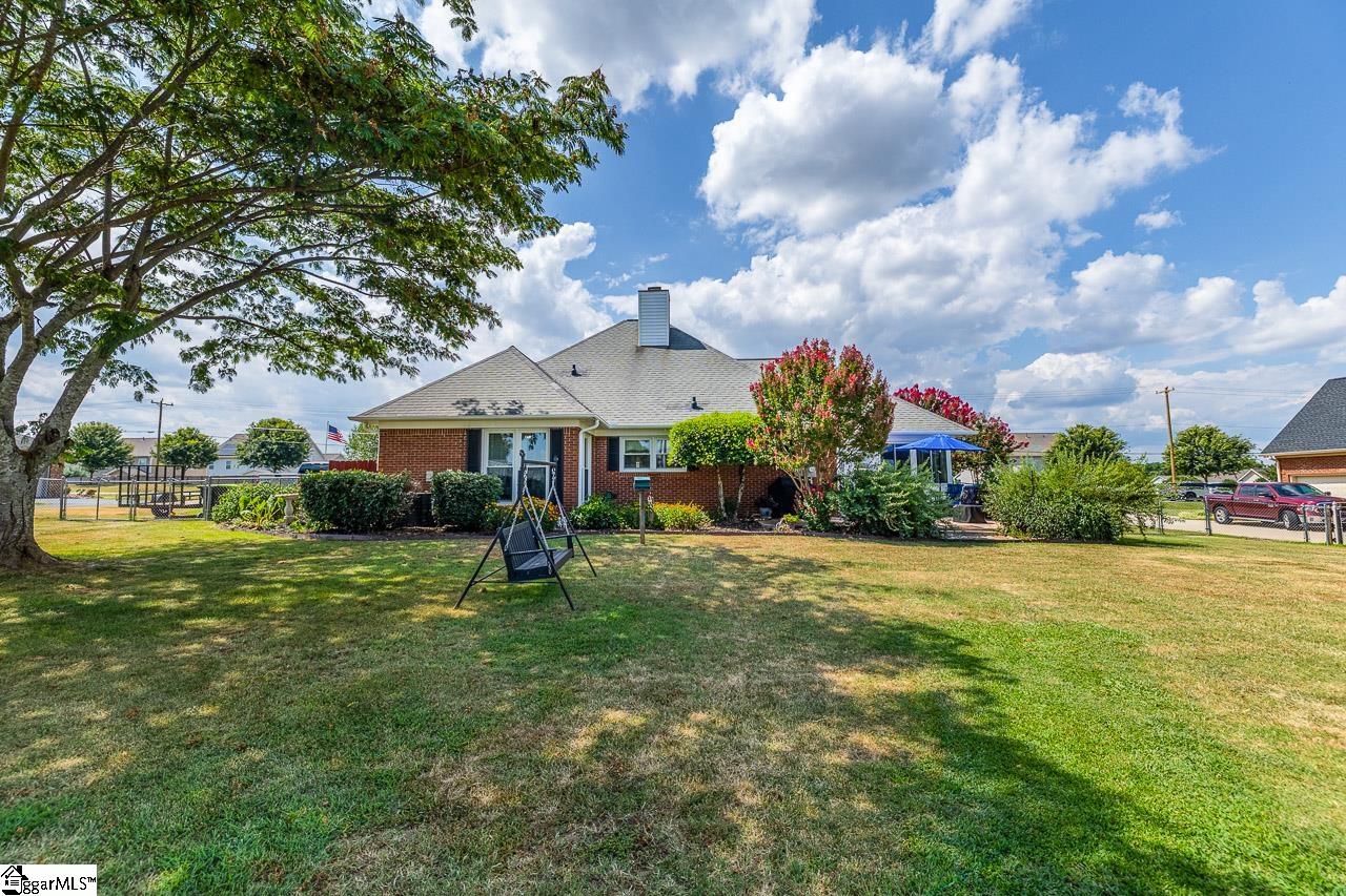 7655 Reidville Road Woodruff, SC 29388