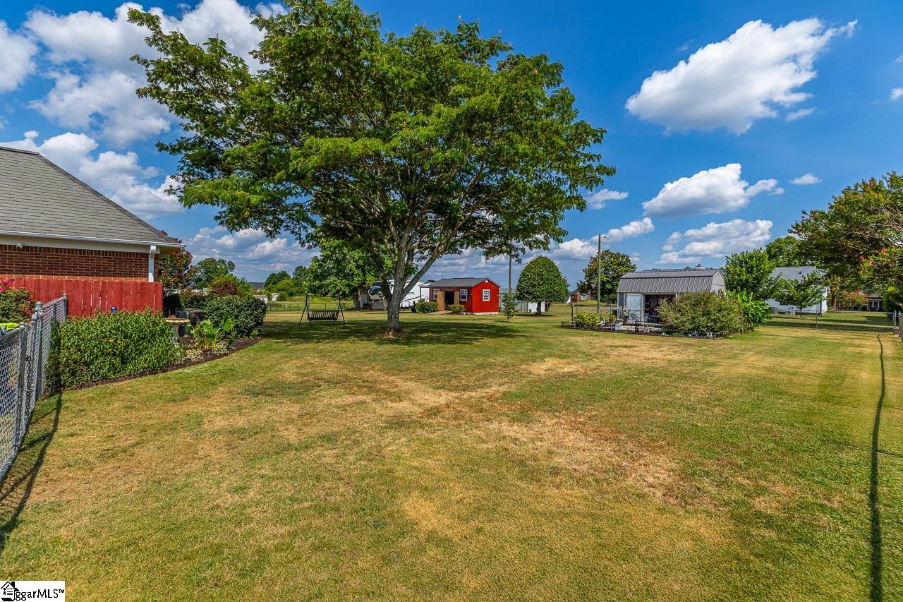 7655 Reidville Road Woodruff, SC 29388