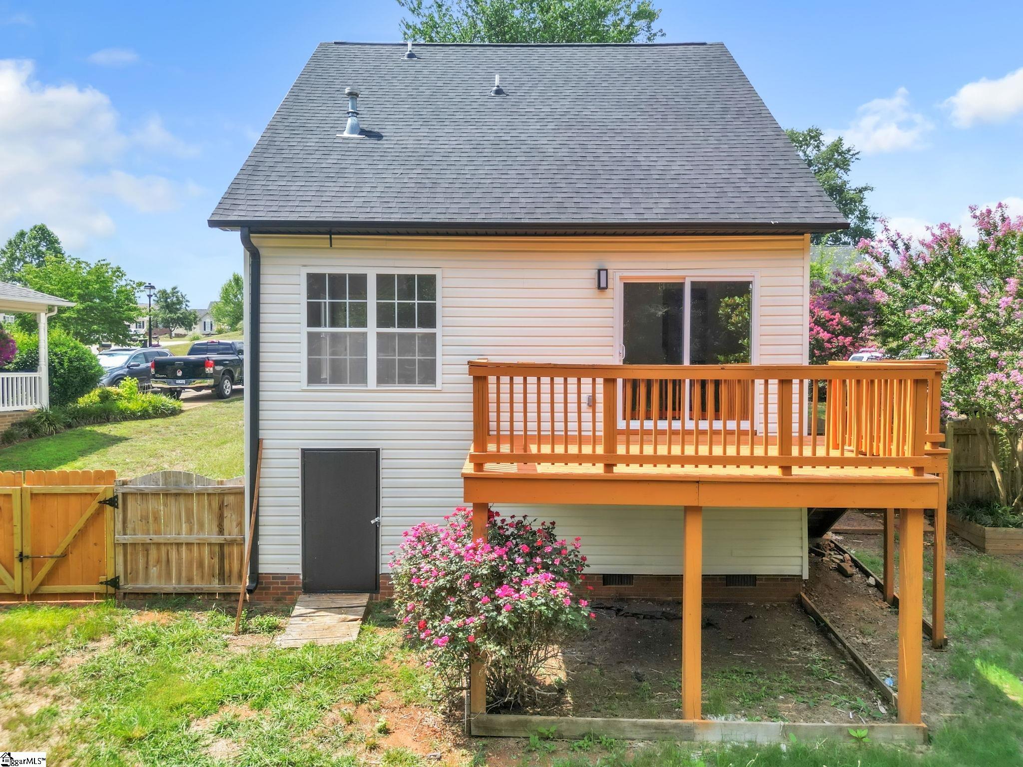 230 Cool Water Court Boiling Springs, SC 29316