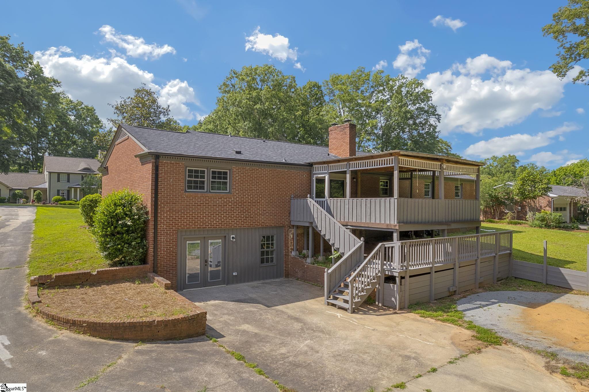 104 Arrowood Lane Laurens, SC 29360