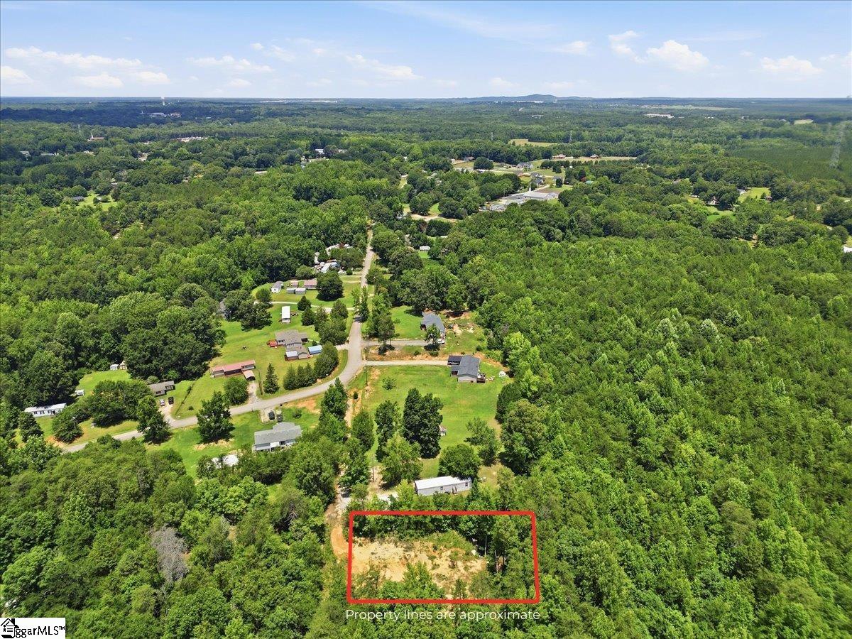 00 Peacefull Valley Road Spartanburg, SC 29302