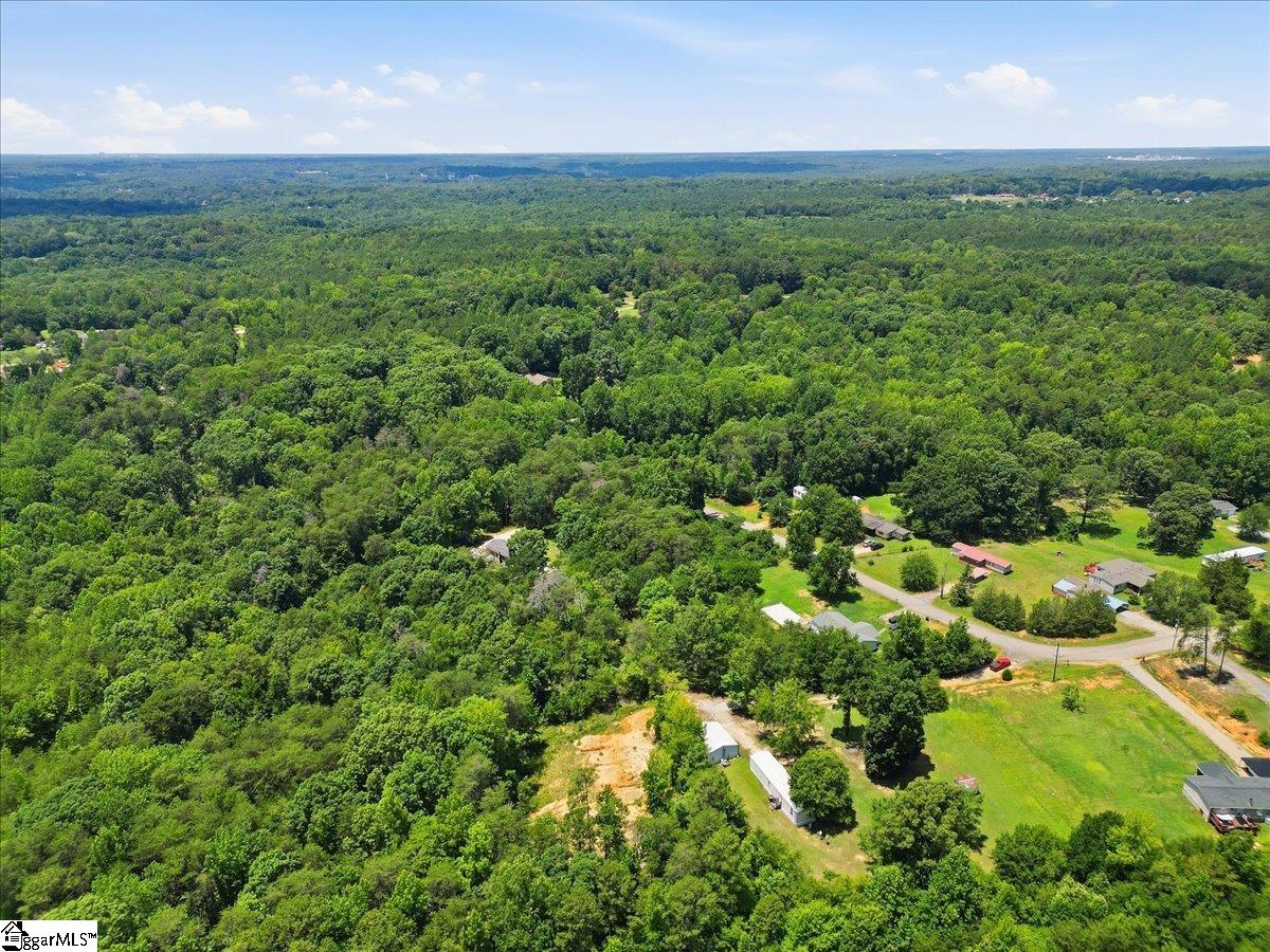 00 Peacefull Valley Road Spartanburg, SC 29302