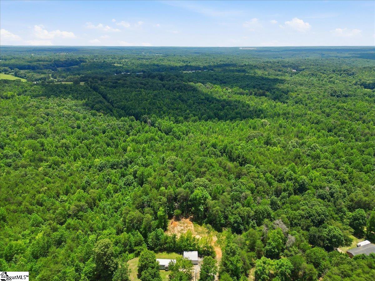 00 Peacefull Valley Road Spartanburg, SC 29302