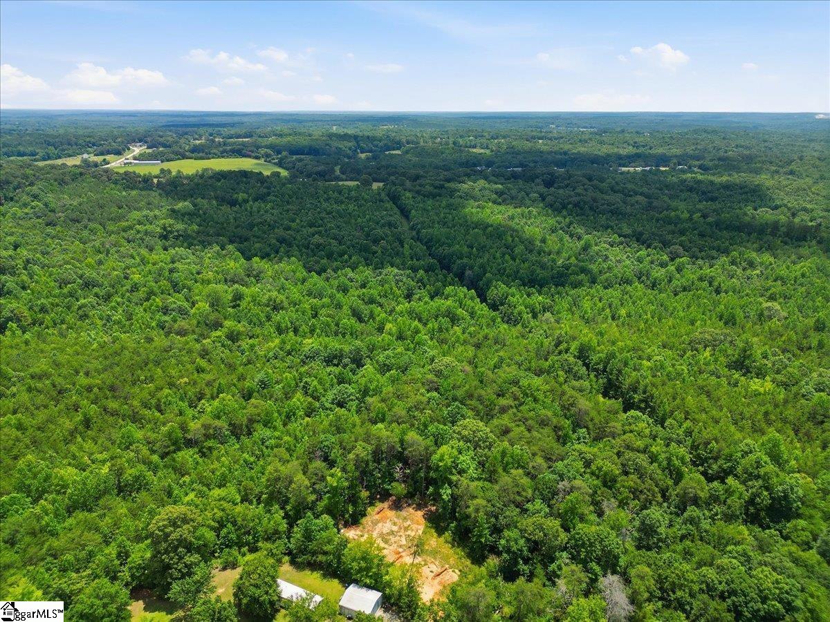00 Peacefull Valley Road Spartanburg, SC 29302
