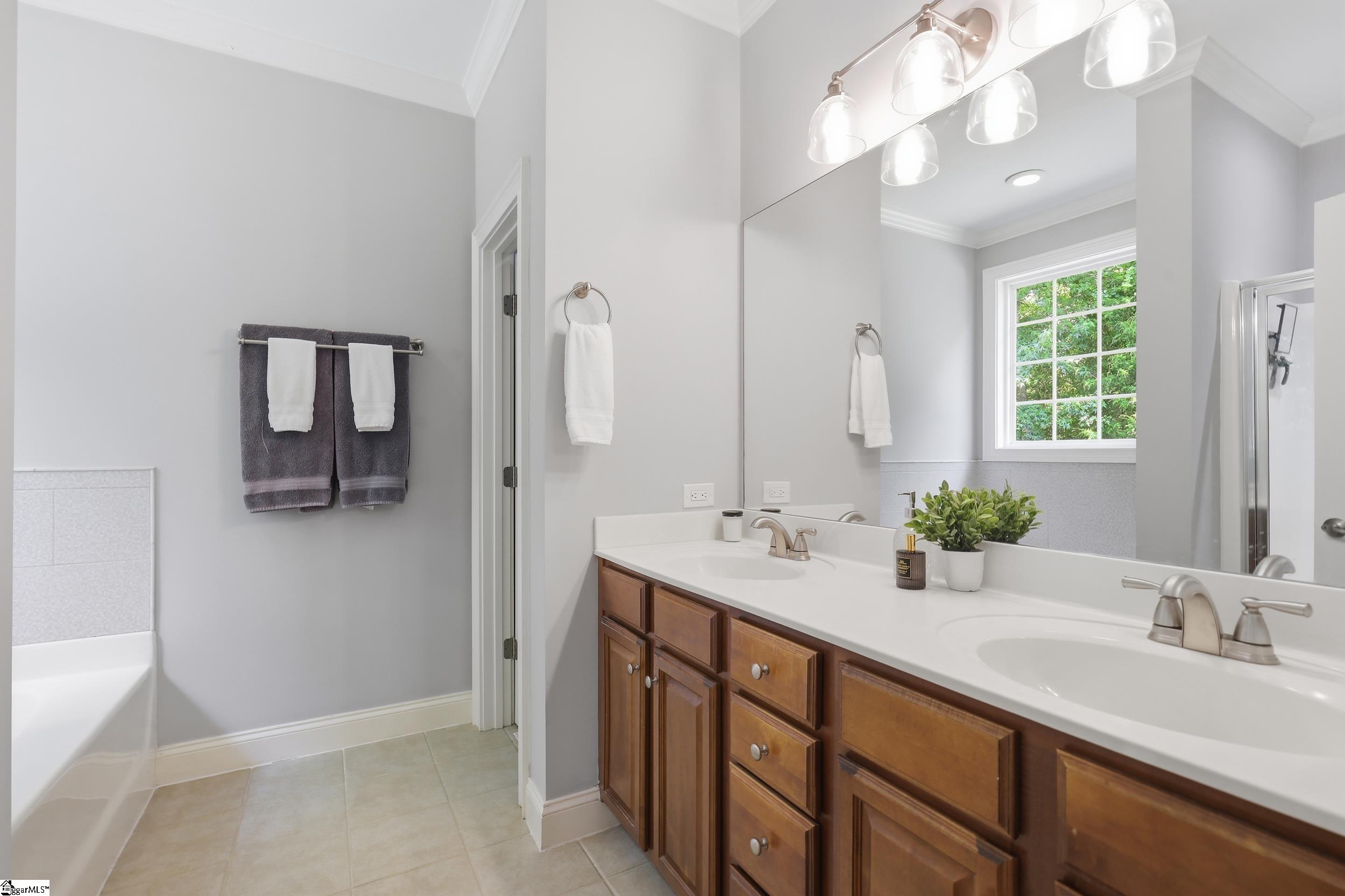 23 Castlemaine Drive Greenville, SC 29617