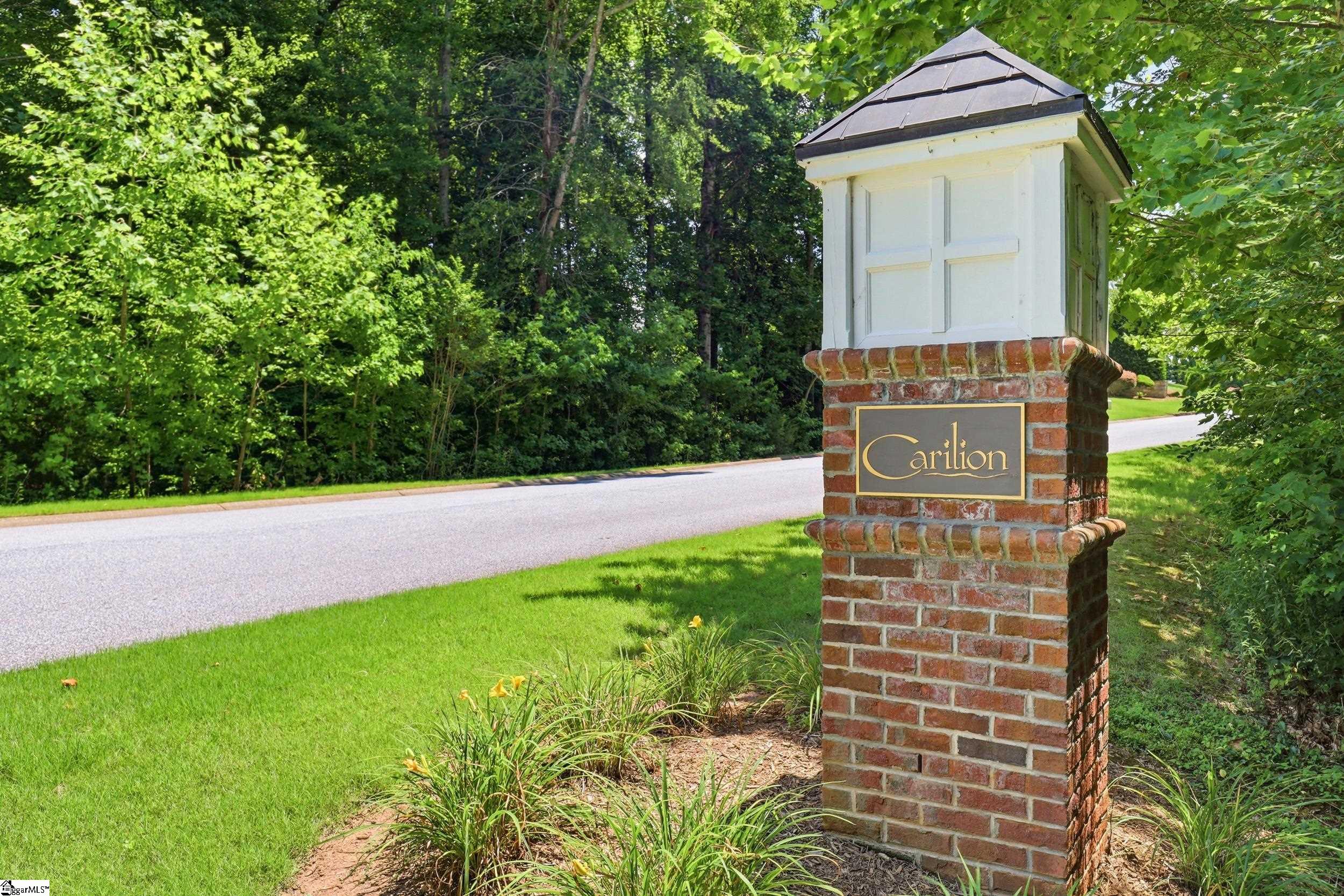 23 Castlemaine Drive Greenville, SC 29617