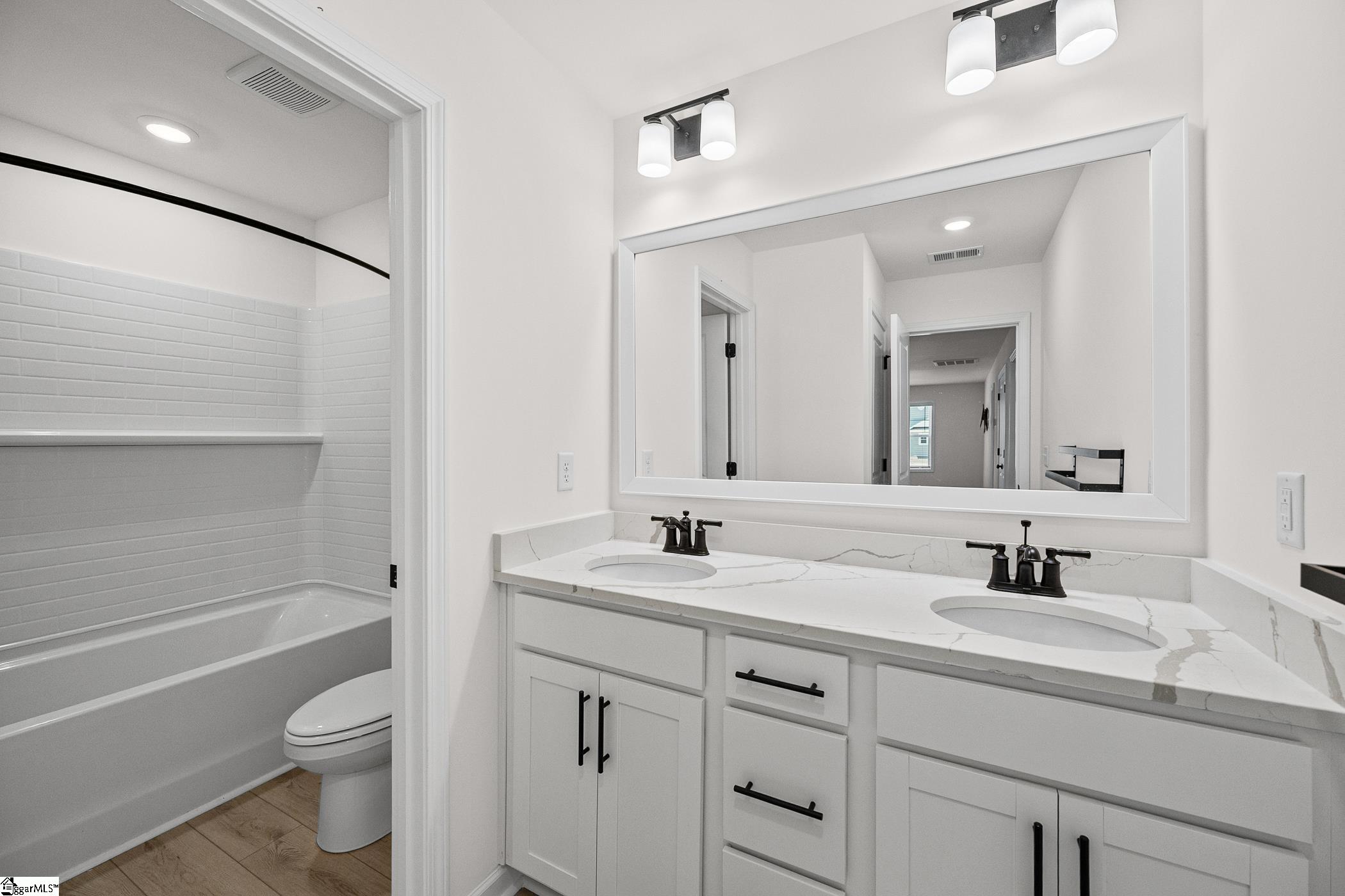 903 Gibbons Street Wellford, SC 29385